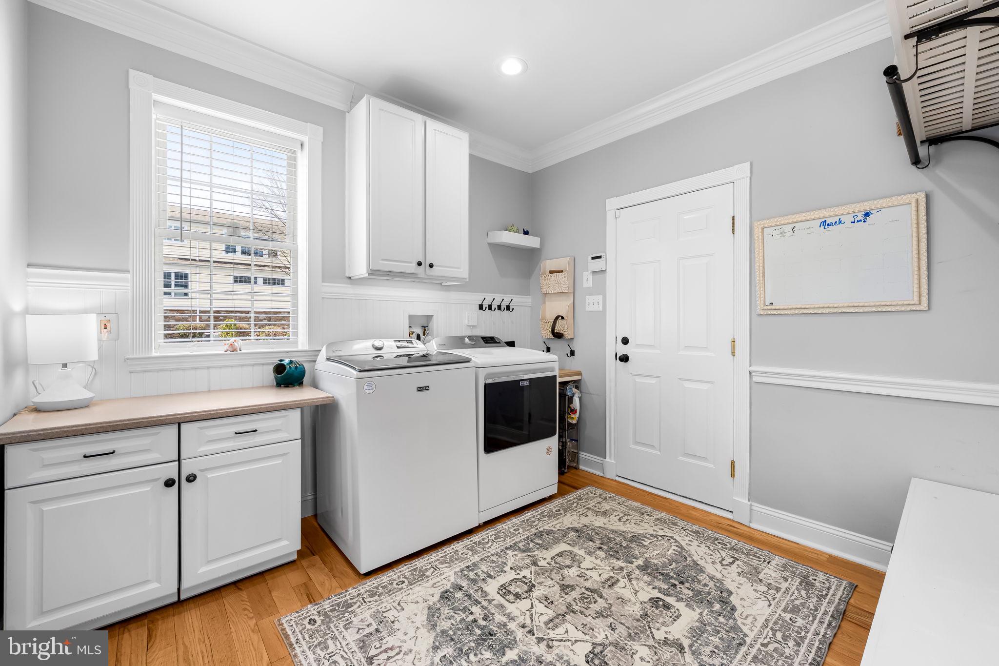 FOX VALLEY - Residential