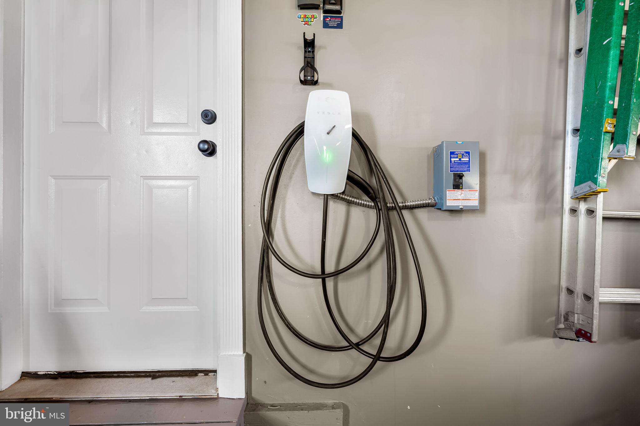 FOX VALLEY - Residential