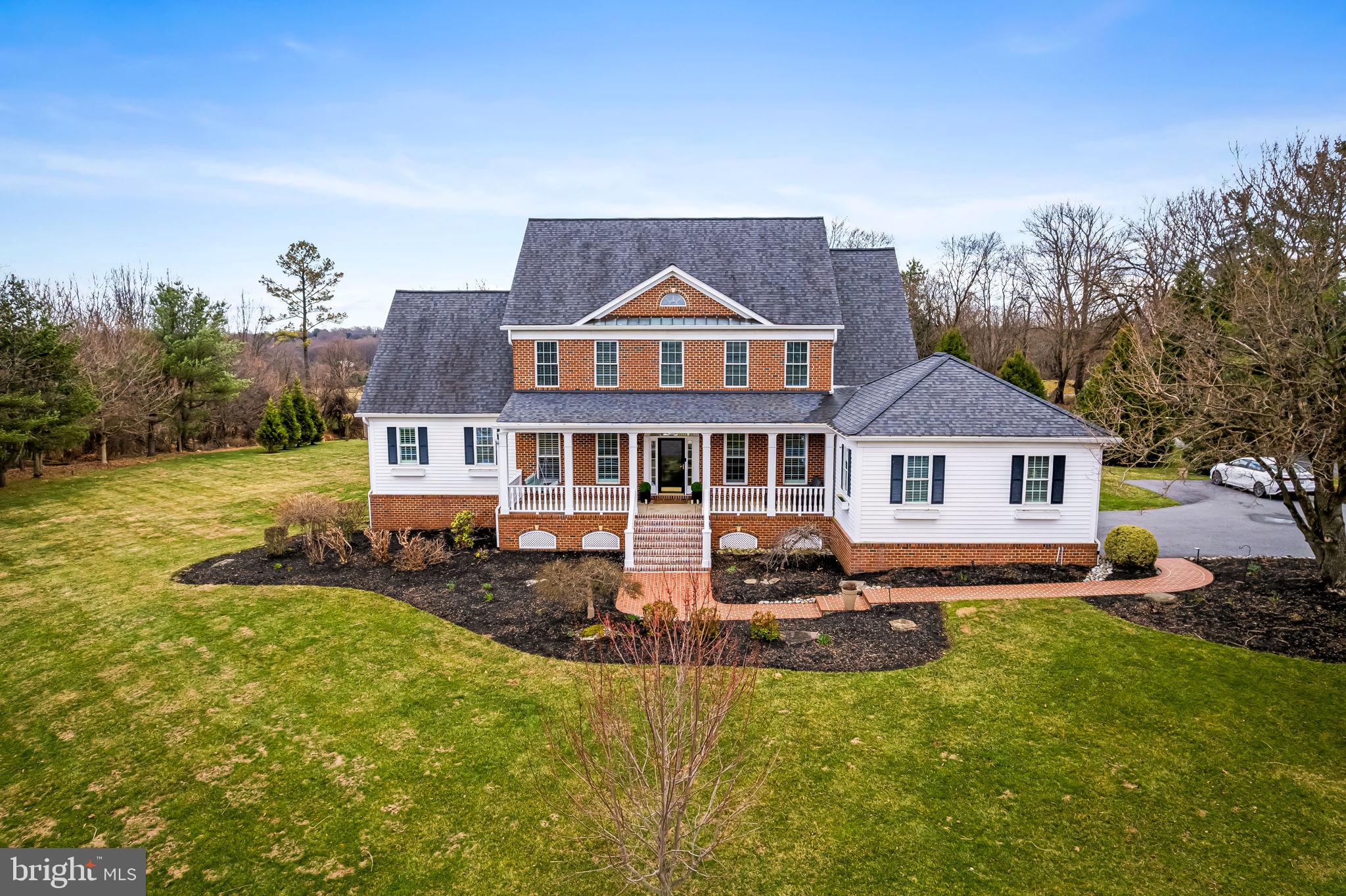 FOX VALLEY - Residential