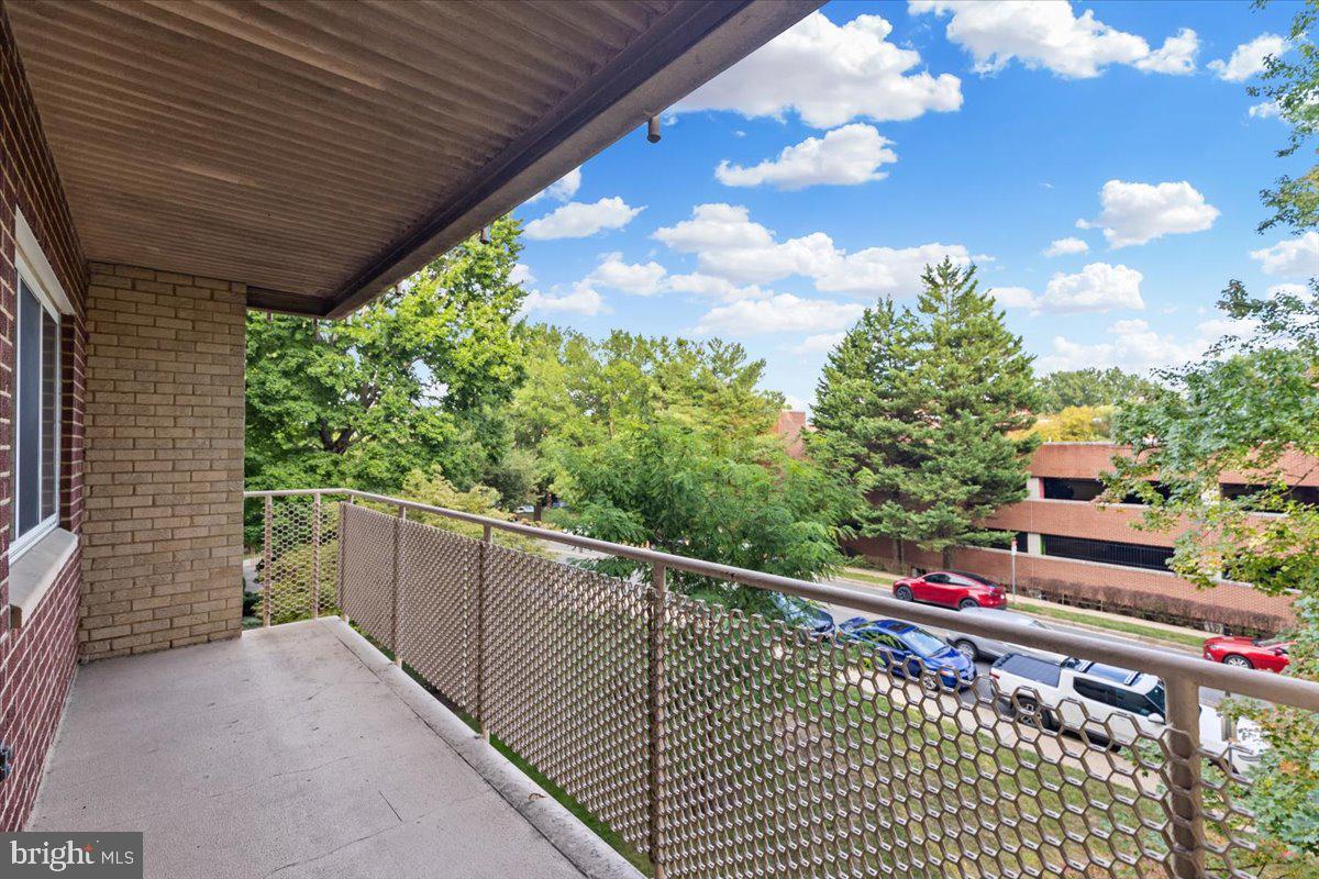 PARK TOWERS - Residential