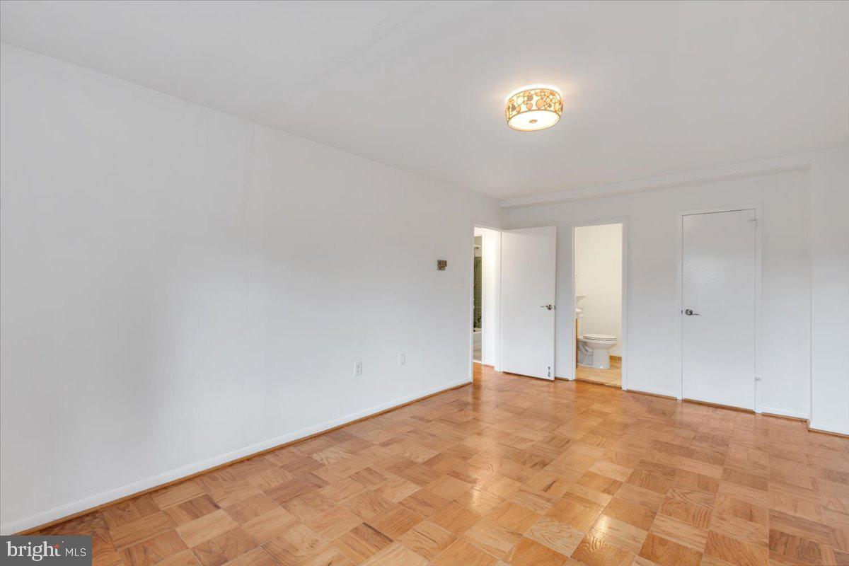 PARK TOWERS - Residential