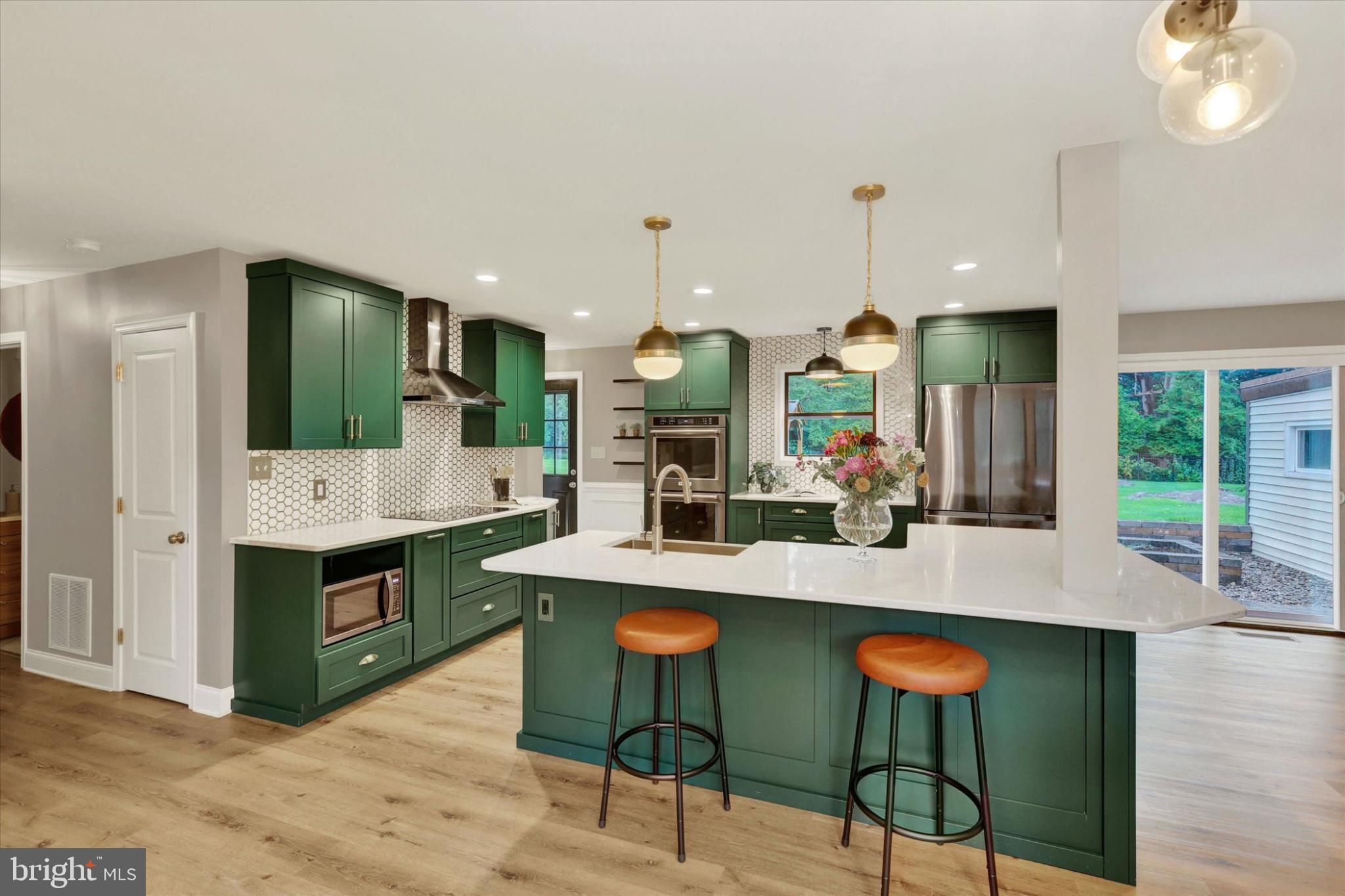 1012 ROCKLEDGE DRIVE