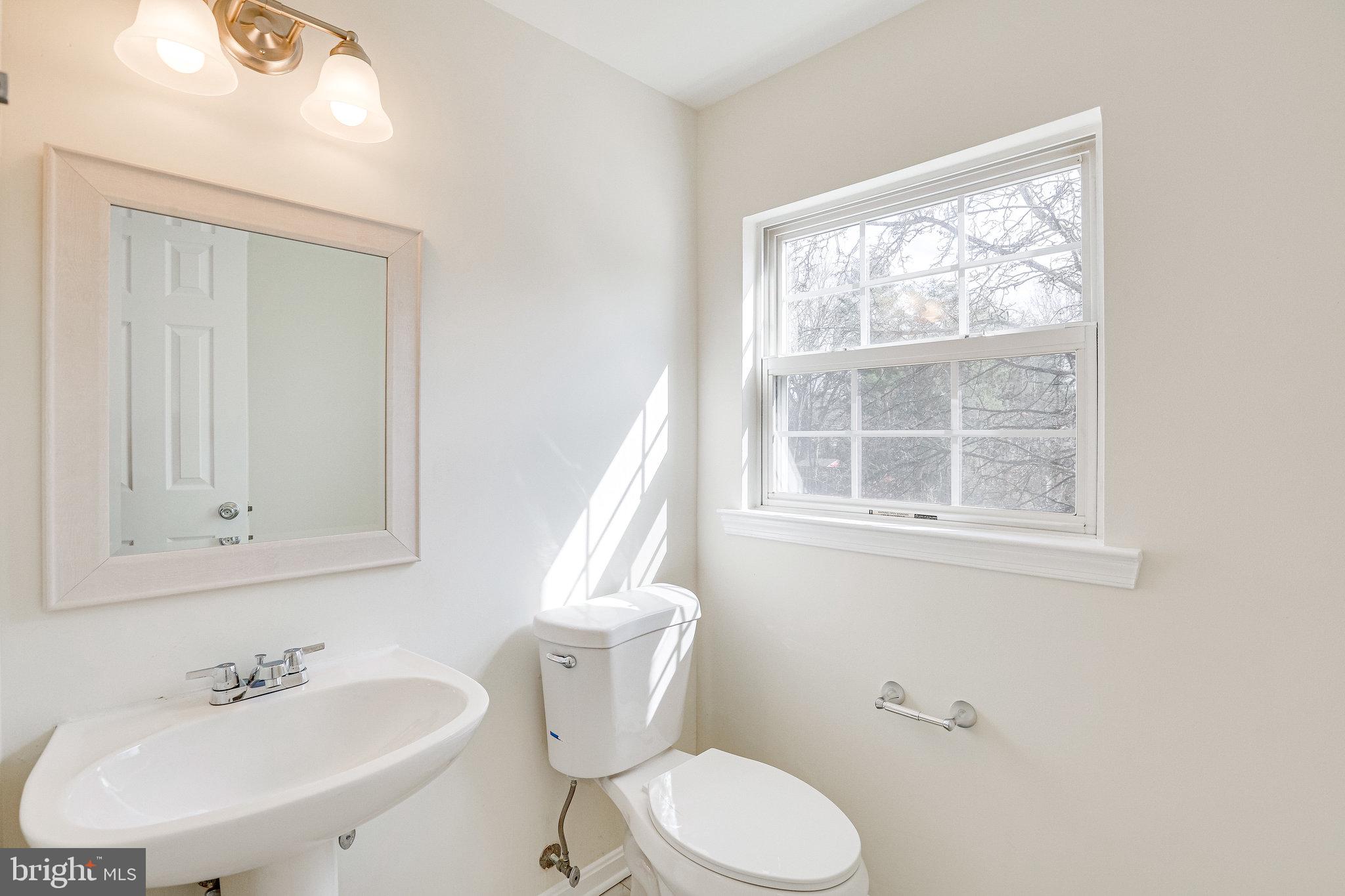 KINGSTOWNE - Residential