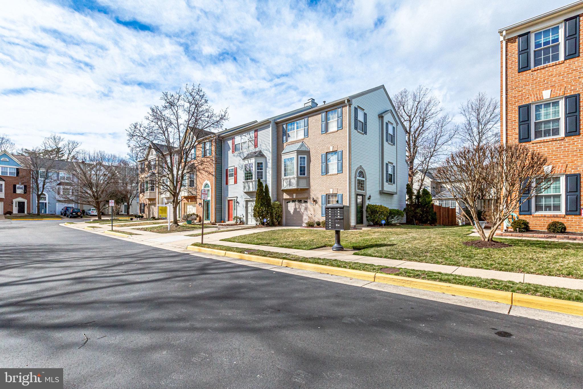 KINGSTOWNE - Residential