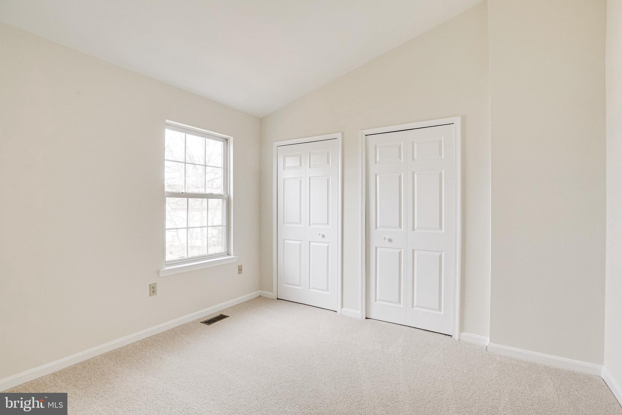 KINGSTOWNE - Residential