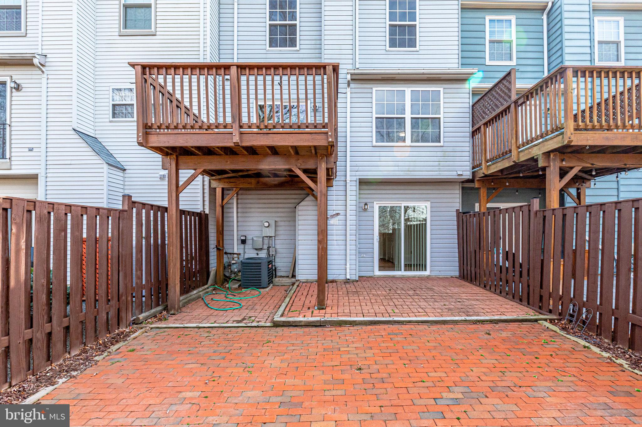 KINGSTOWNE - Residential