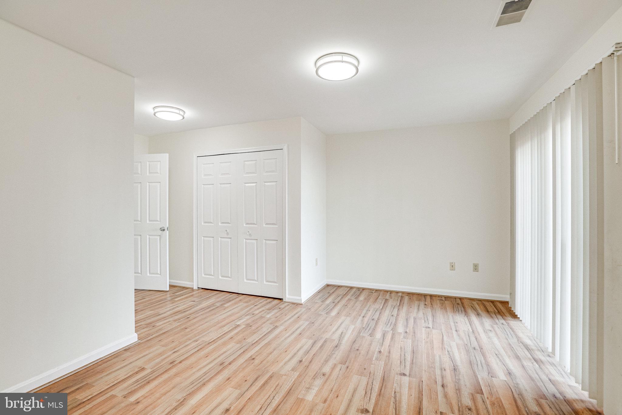 KINGSTOWNE - Residential