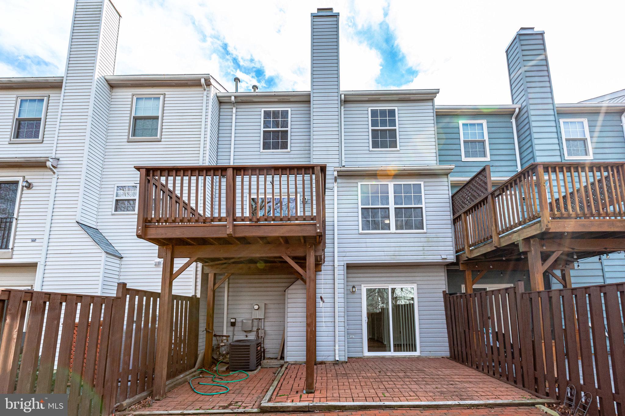 KINGSTOWNE - Residential