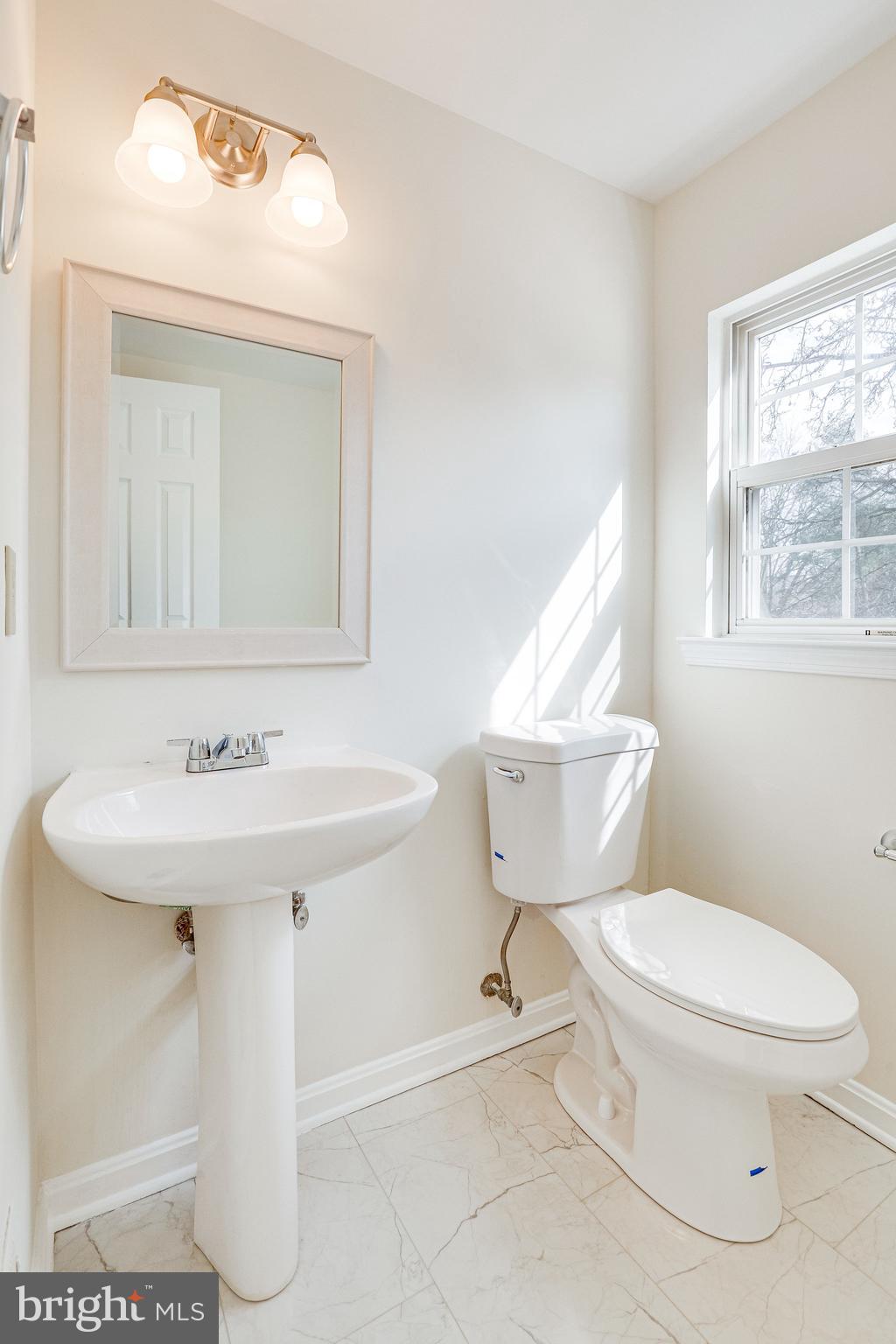 KINGSTOWNE - Residential