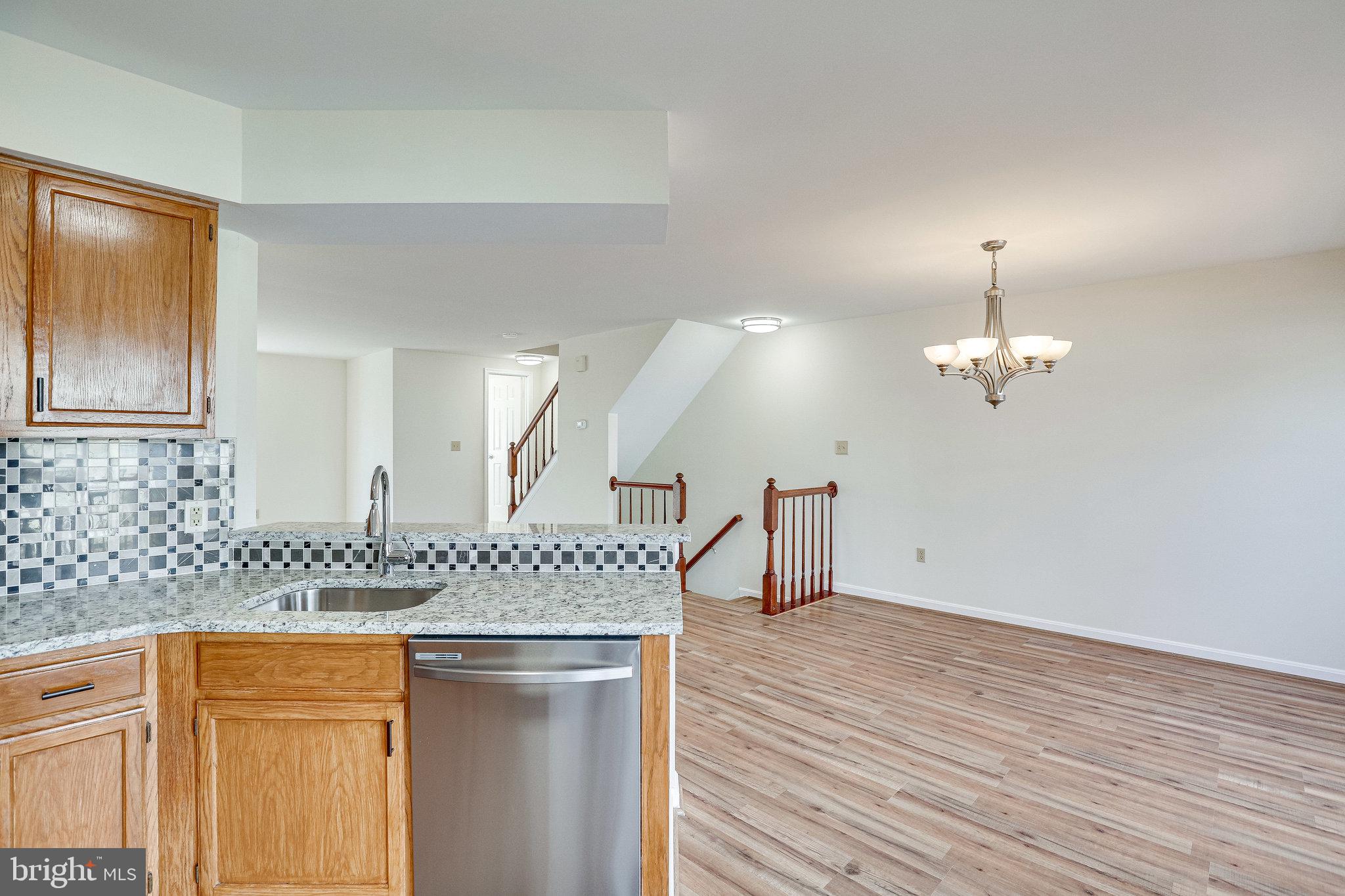 KINGSTOWNE - Residential