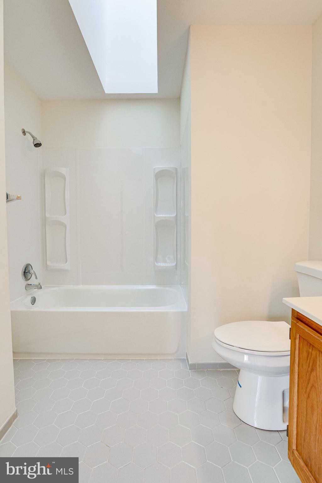 KINGSTOWNE - Residential