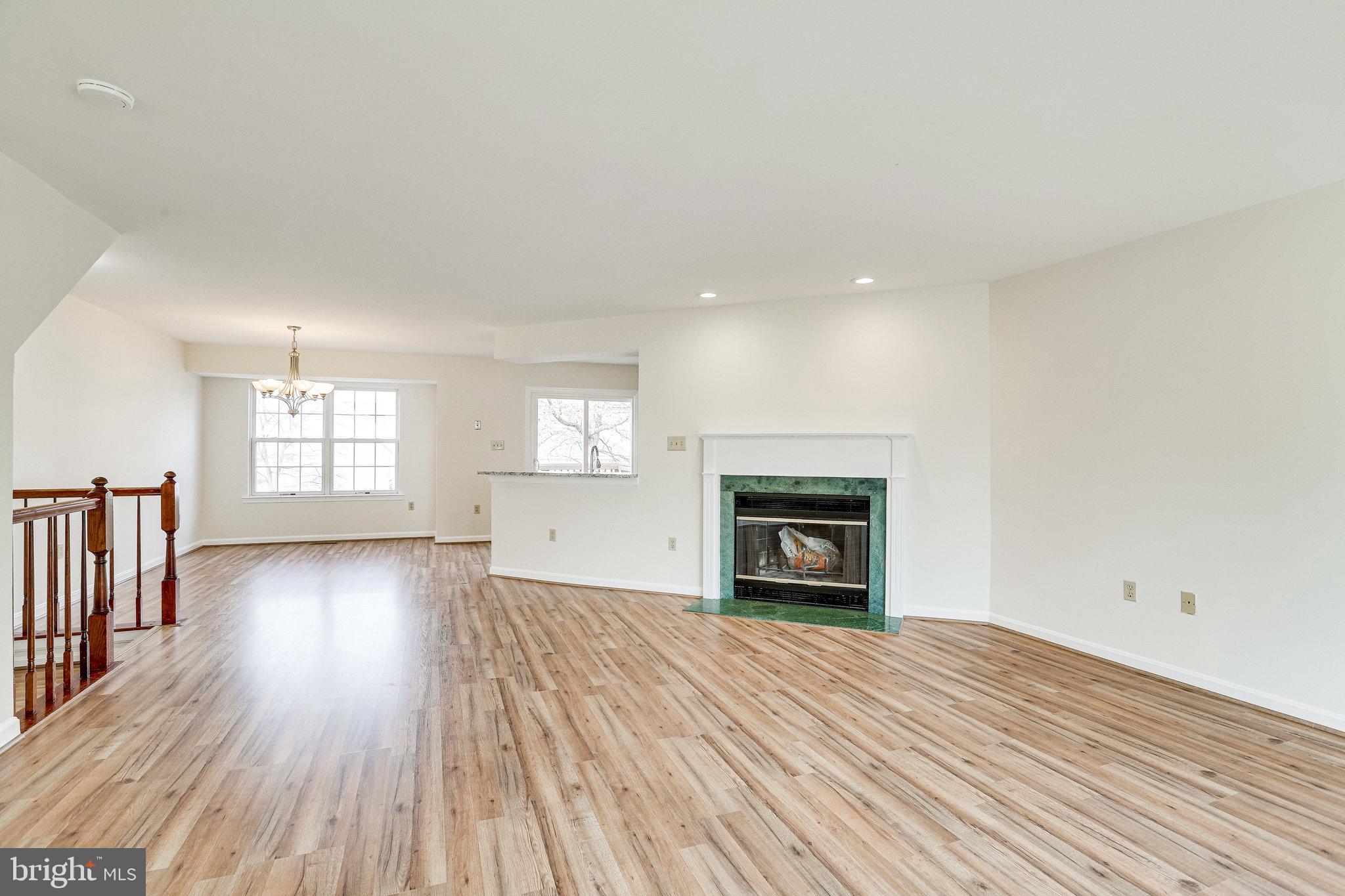 KINGSTOWNE - Residential