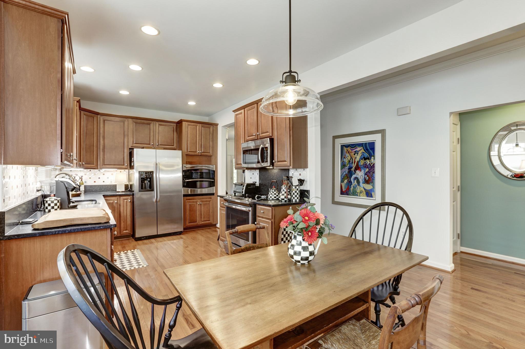 SOUTH RIDING - Residential