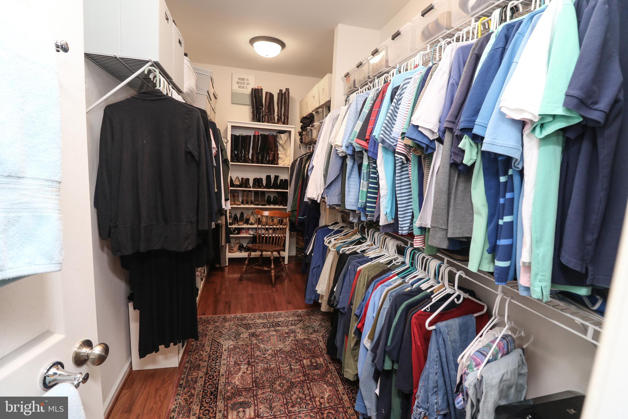 SOUTH RIDING - Residential