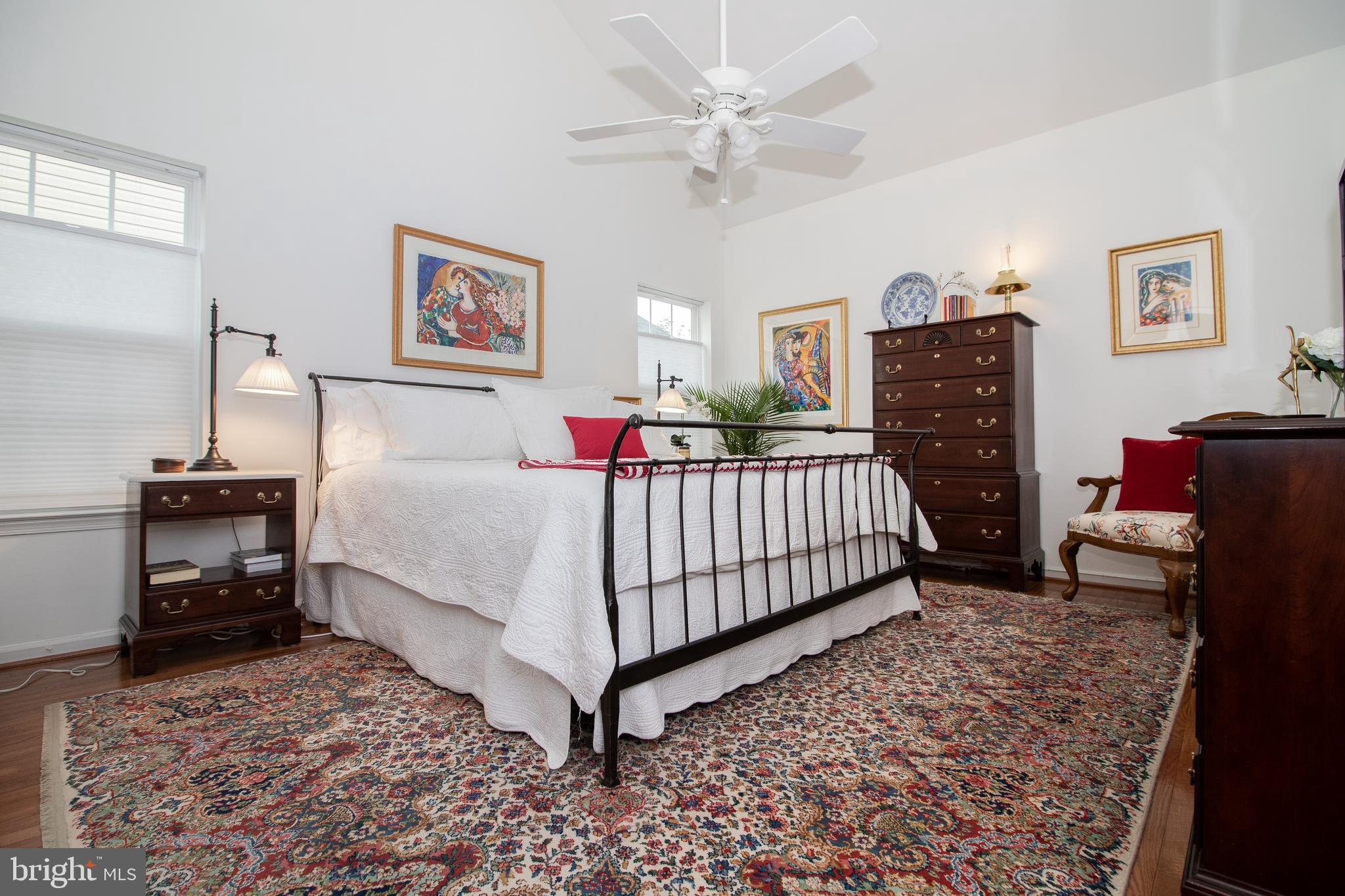 SOUTH RIDING - Residential