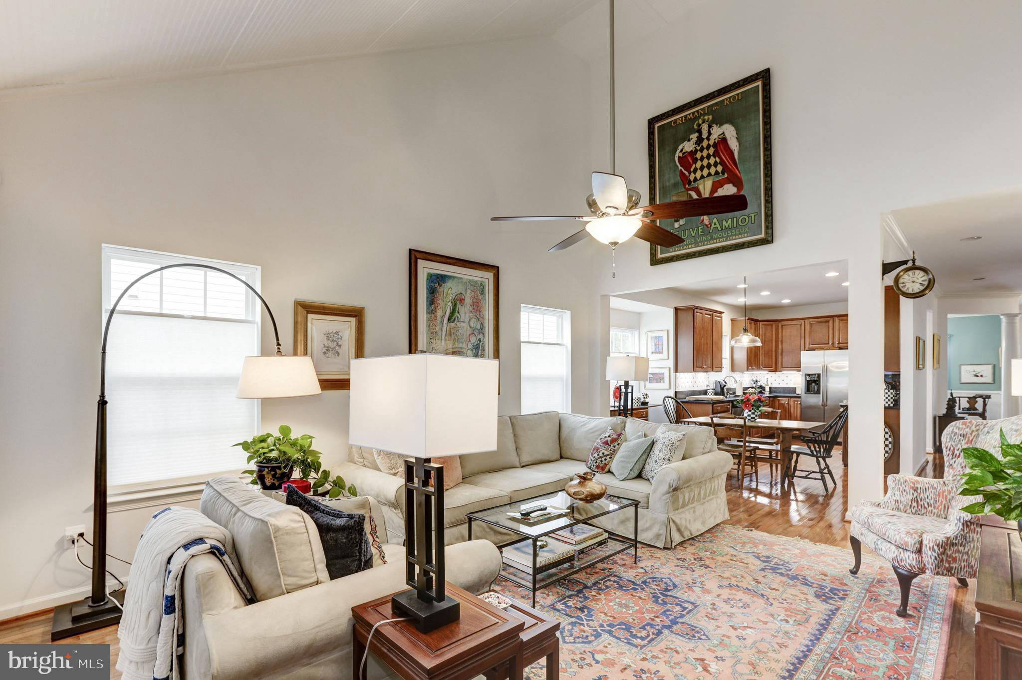 SOUTH RIDING - Residential