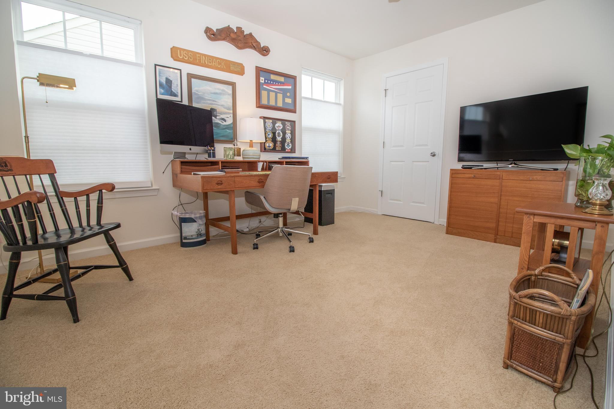 SOUTH RIDING - Residential