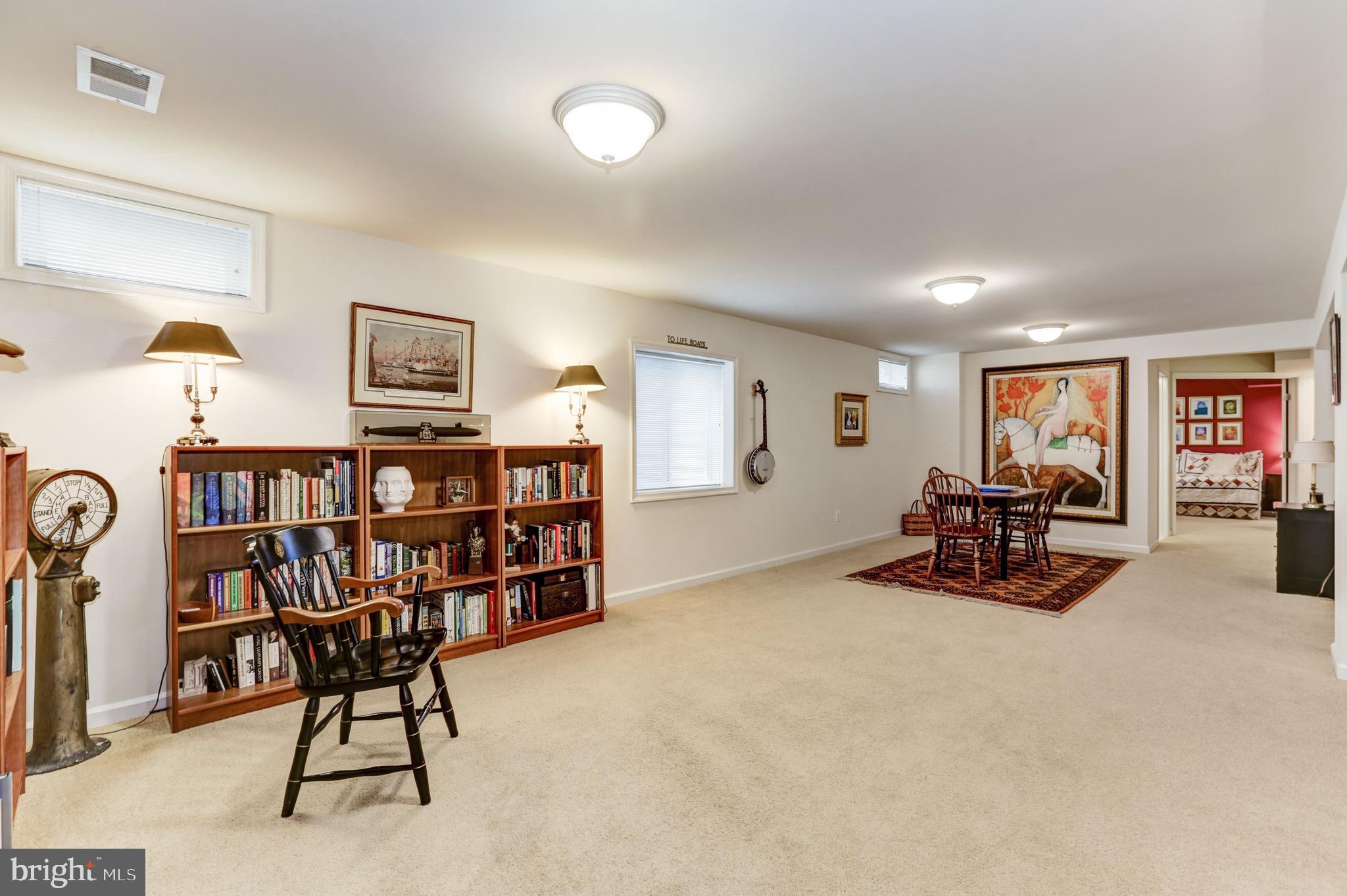 SOUTH RIDING - Residential