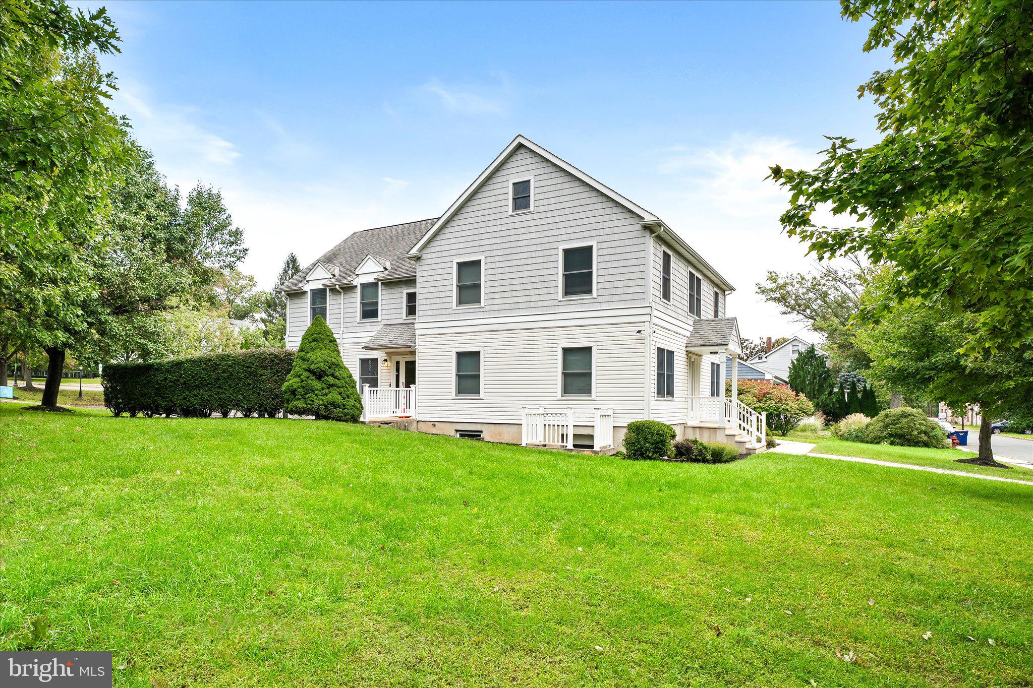 23 BROOKSIDE AVENUE 1