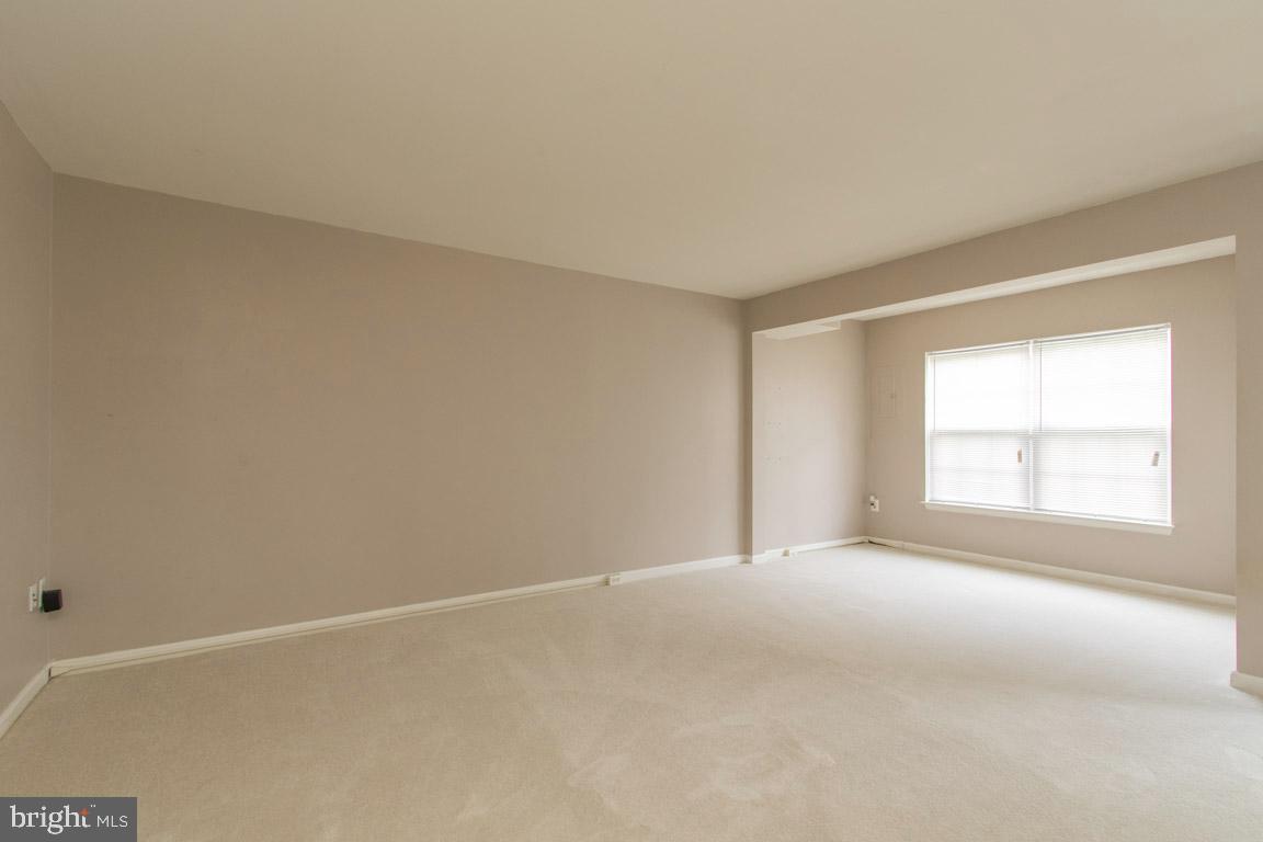 WELLINGTON/CLOVERHILL - Residential