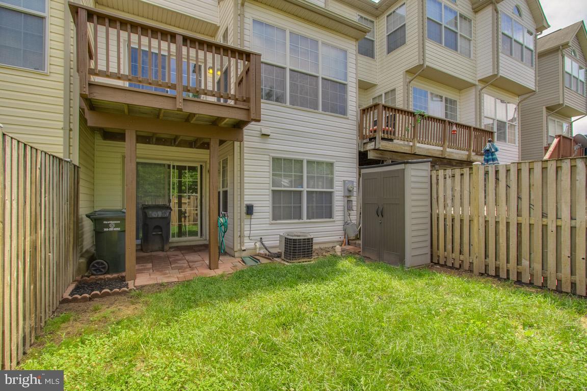 WELLINGTON/CLOVERHILL - Residential