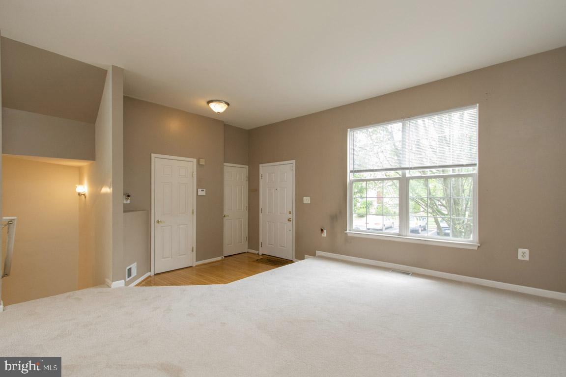 WELLINGTON/CLOVERHILL - Residential