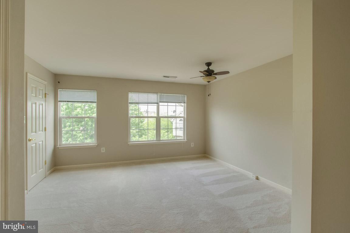 WELLINGTON/CLOVERHILL - Residential