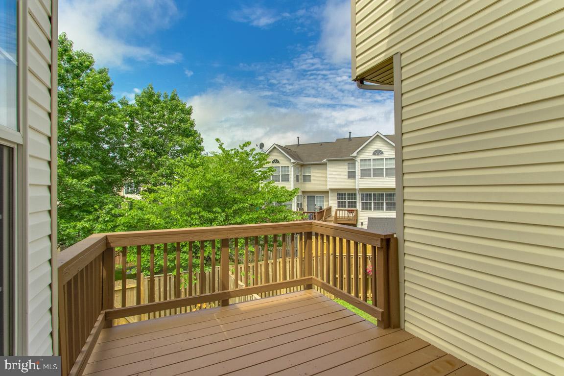 WELLINGTON/CLOVERHILL - Residential