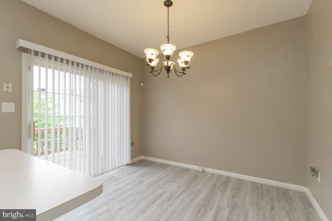 WELLINGTON/CLOVERHILL - Residential