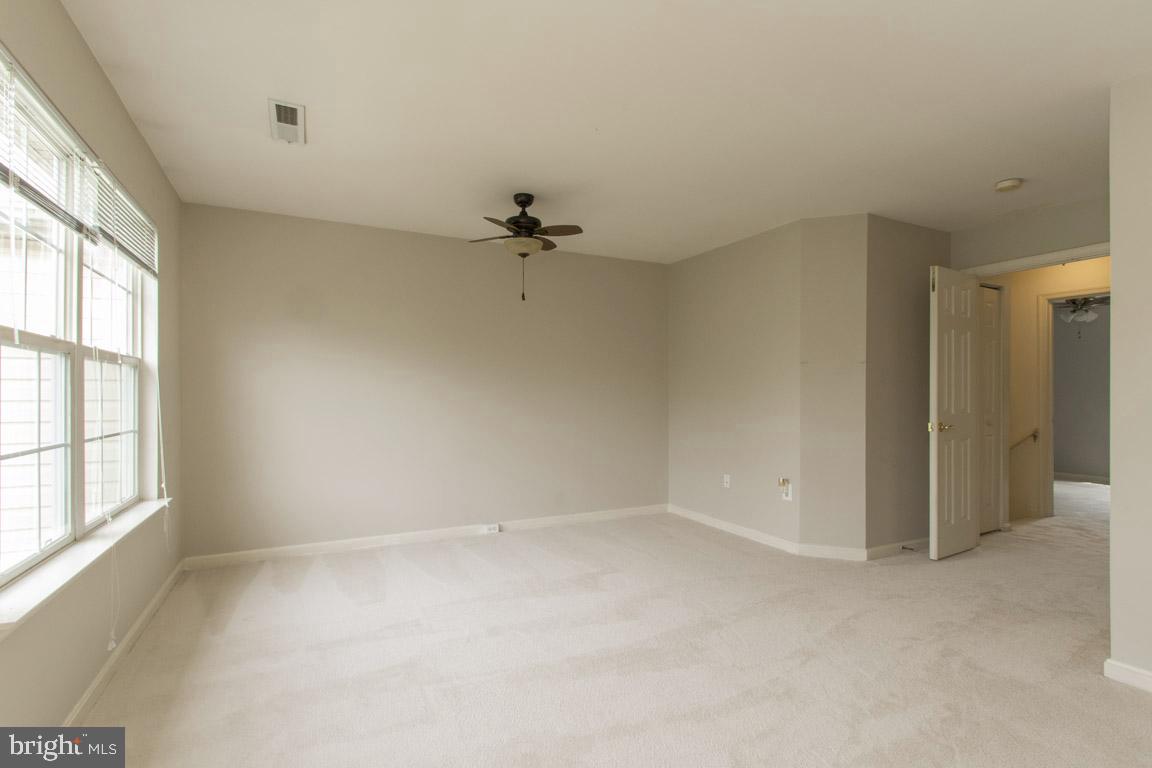 WELLINGTON/CLOVERHILL - Residential