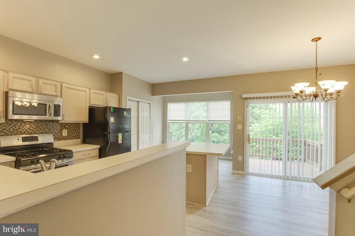 WELLINGTON/CLOVERHILL - Residential