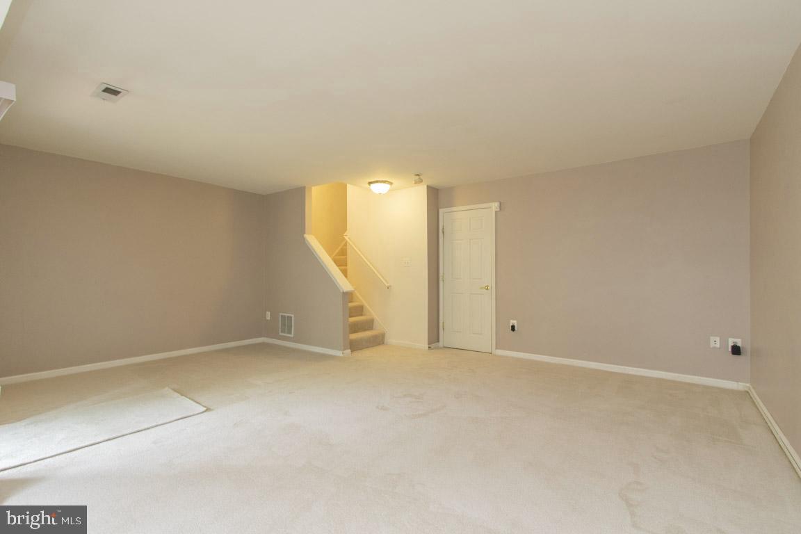 WELLINGTON/CLOVERHILL - Residential