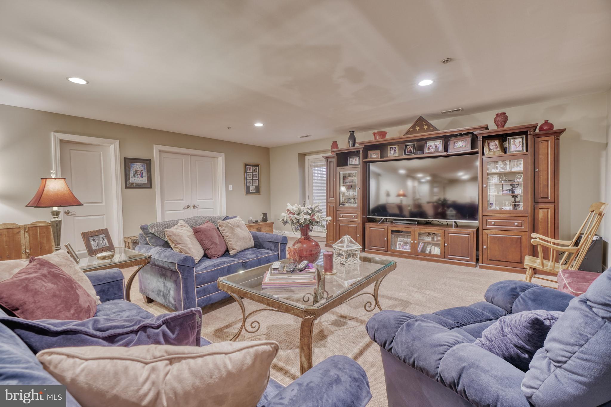 ROCKLAND RIDGE - Residential