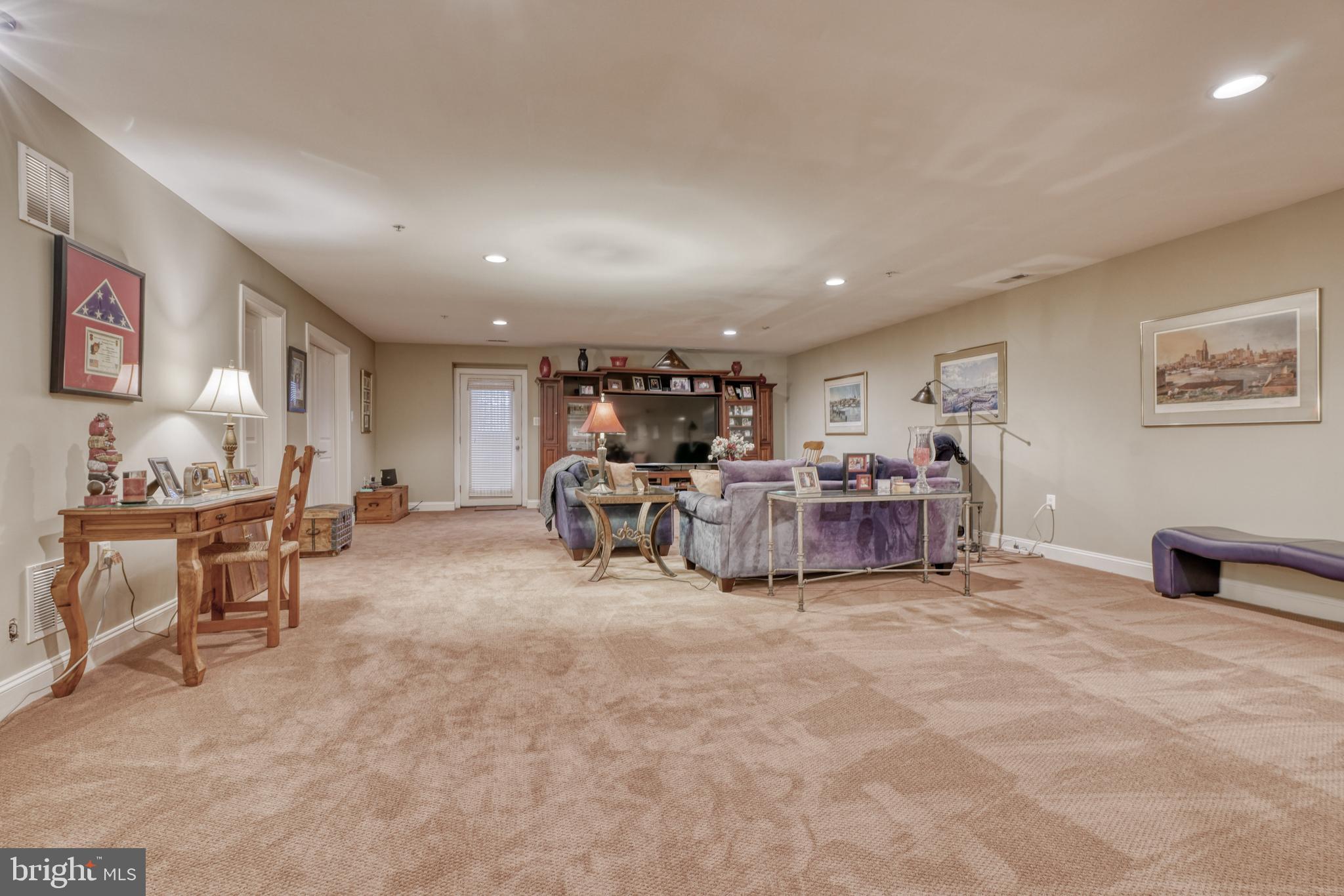 ROCKLAND RIDGE - Residential