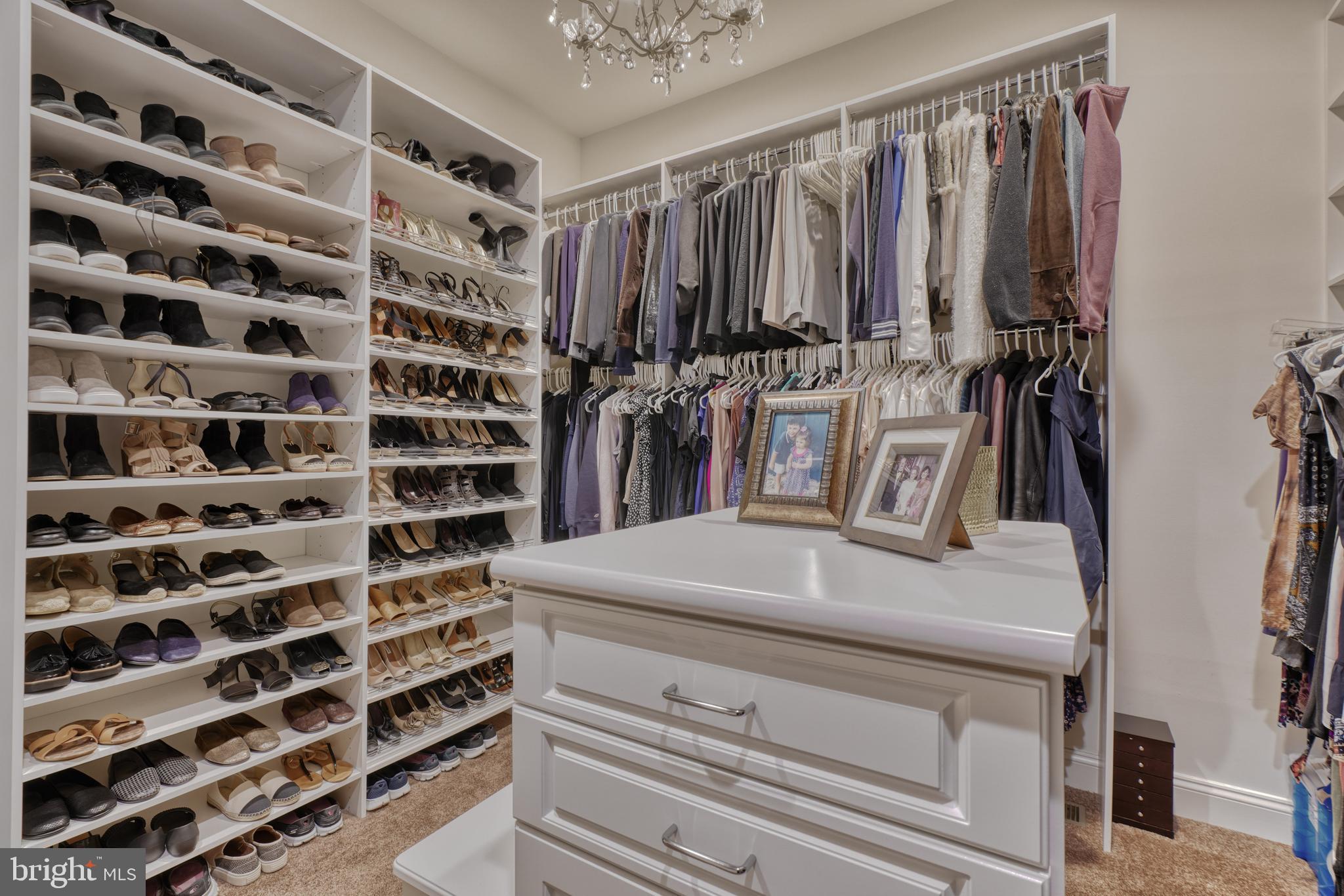 ROCKLAND RIDGE - Residential