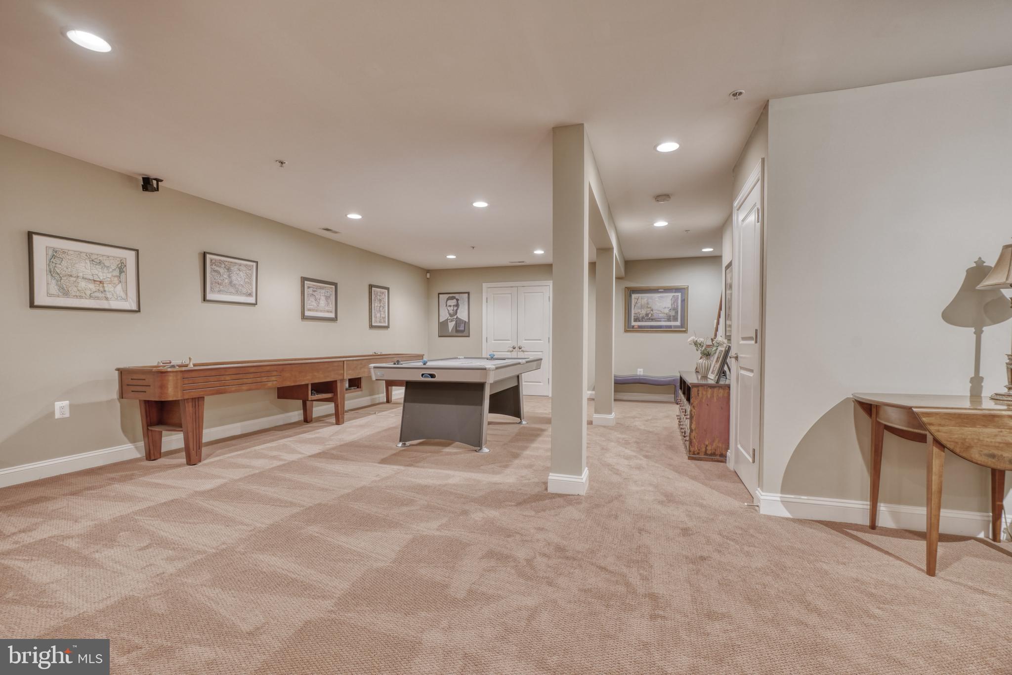 ROCKLAND RIDGE - Residential