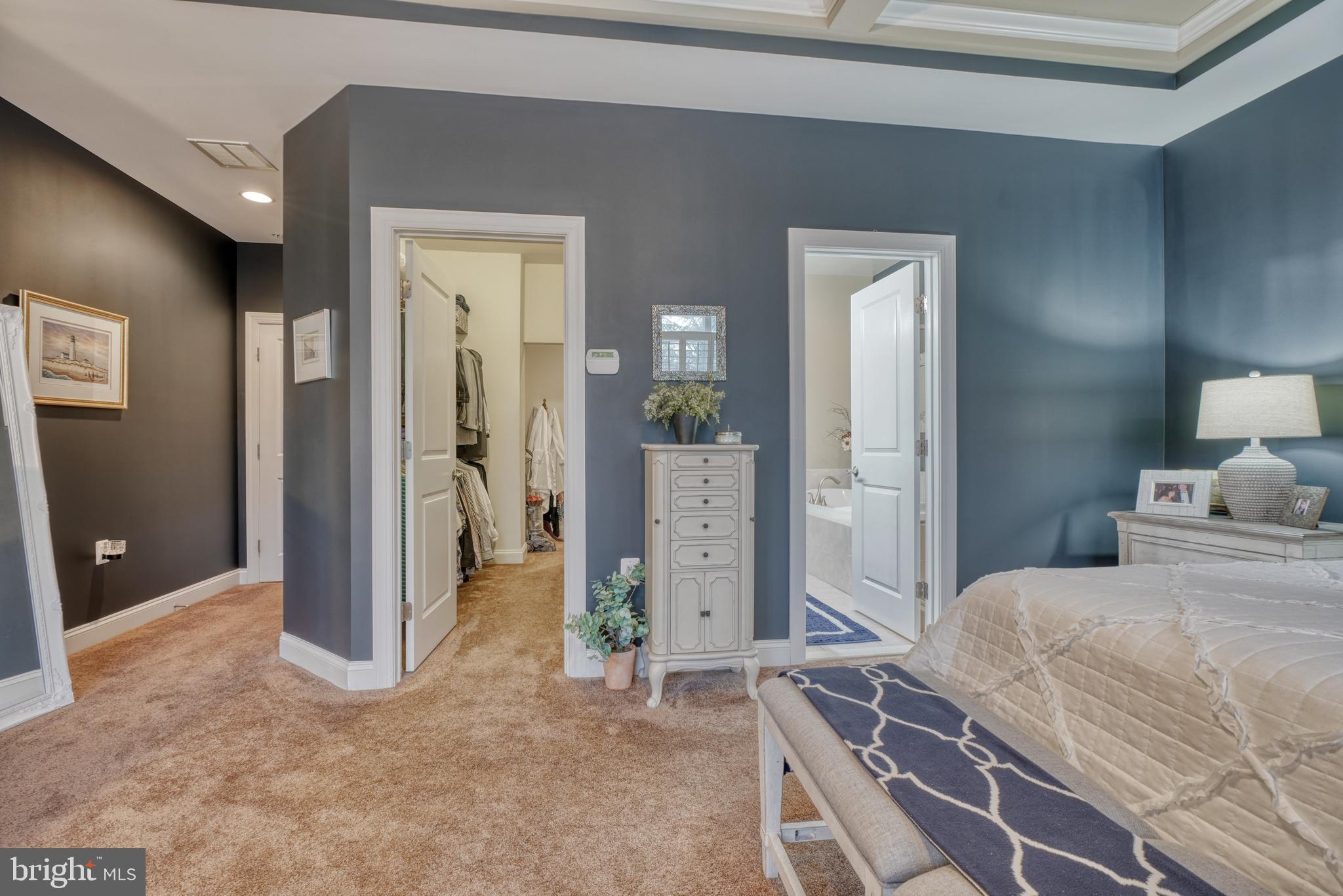 ROCKLAND RIDGE - Residential