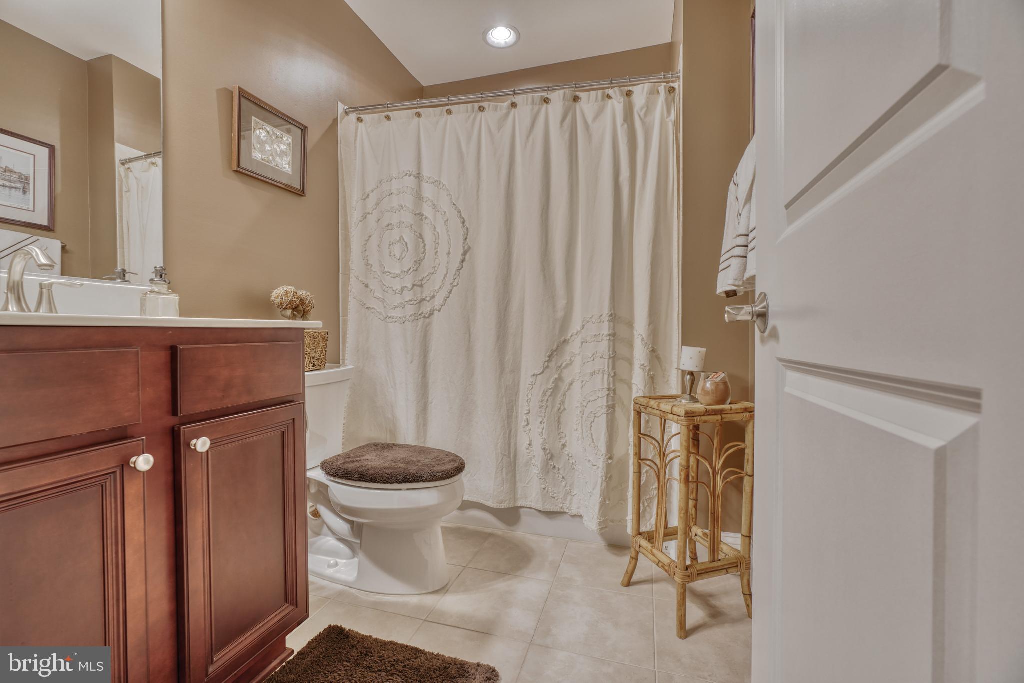 ROCKLAND RIDGE - Residential