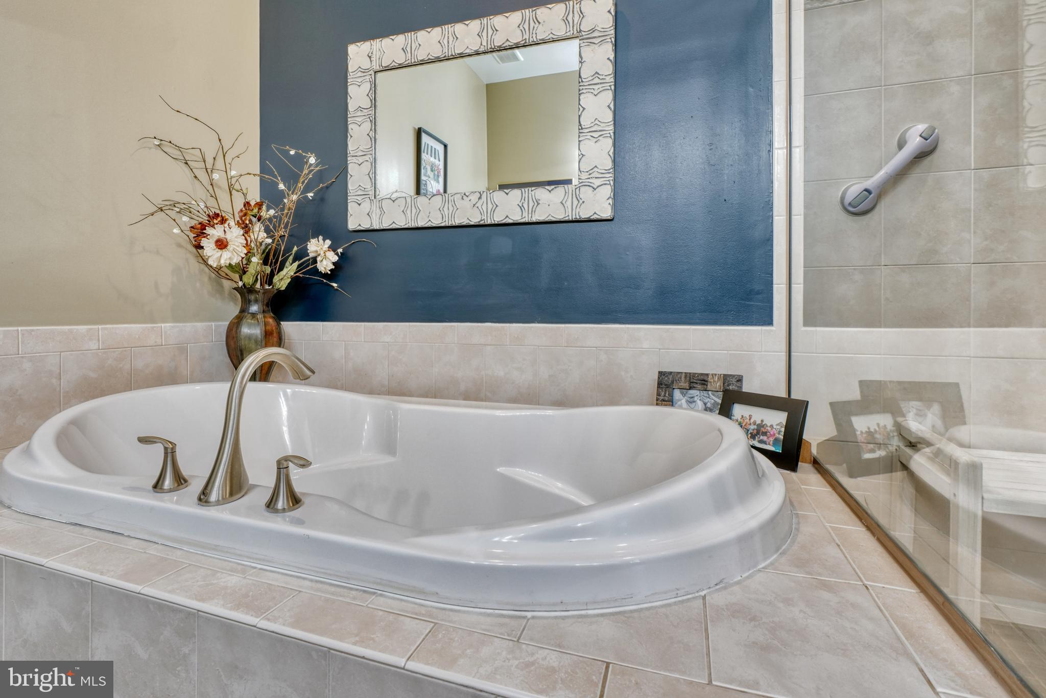 ROCKLAND RIDGE - Residential