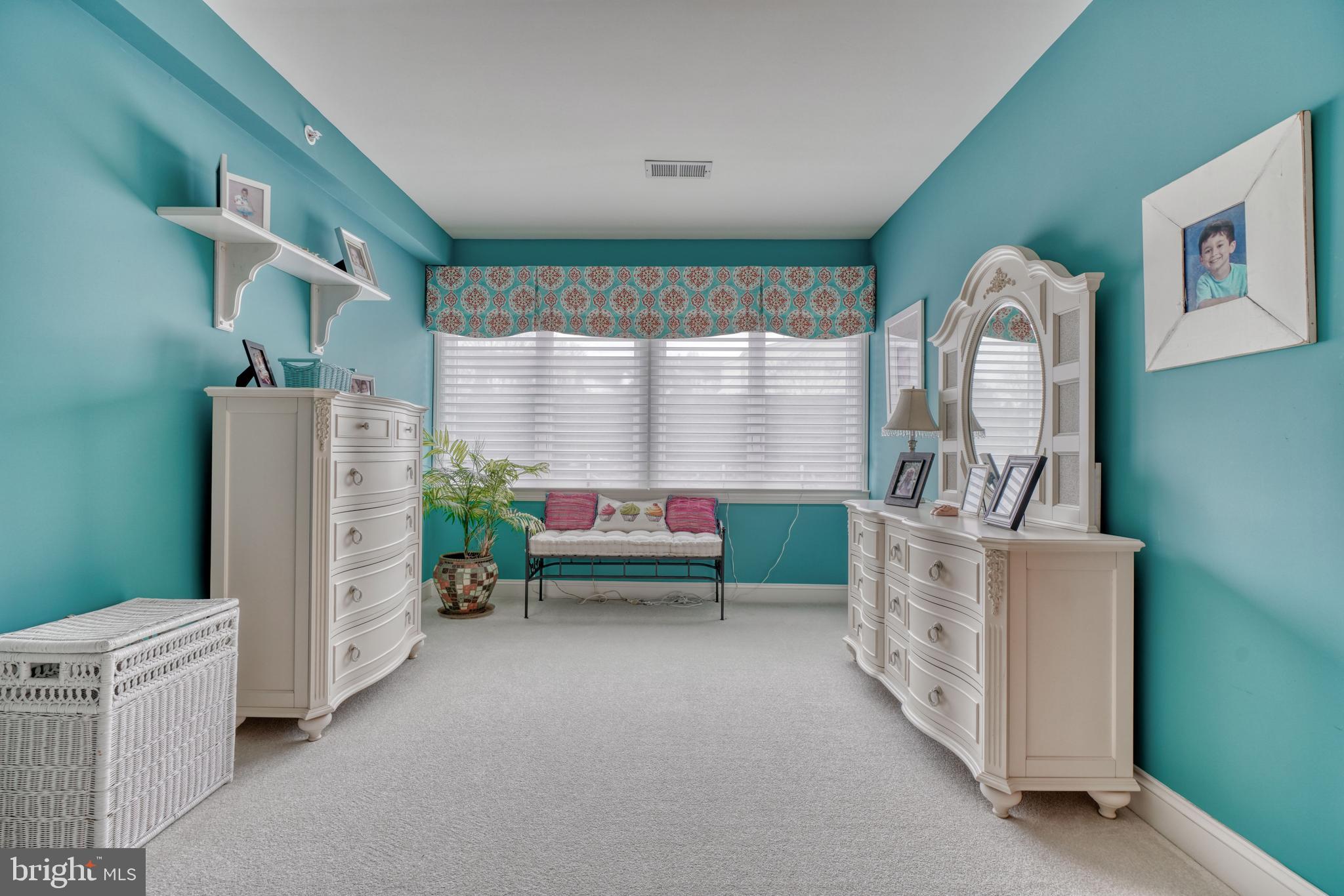 ROCKLAND RIDGE - Residential