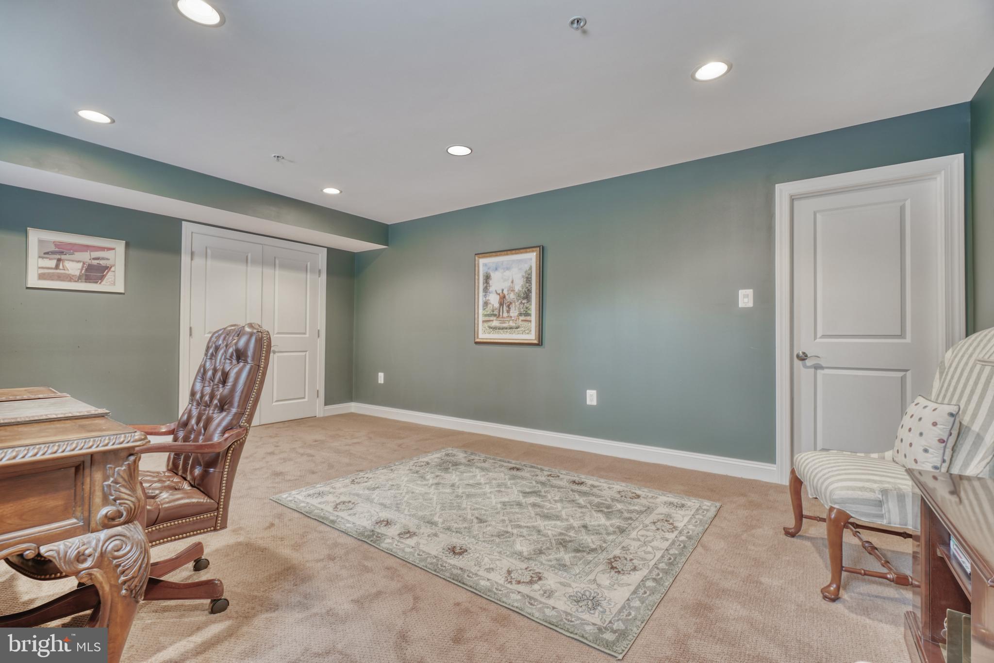 ROCKLAND RIDGE - Residential