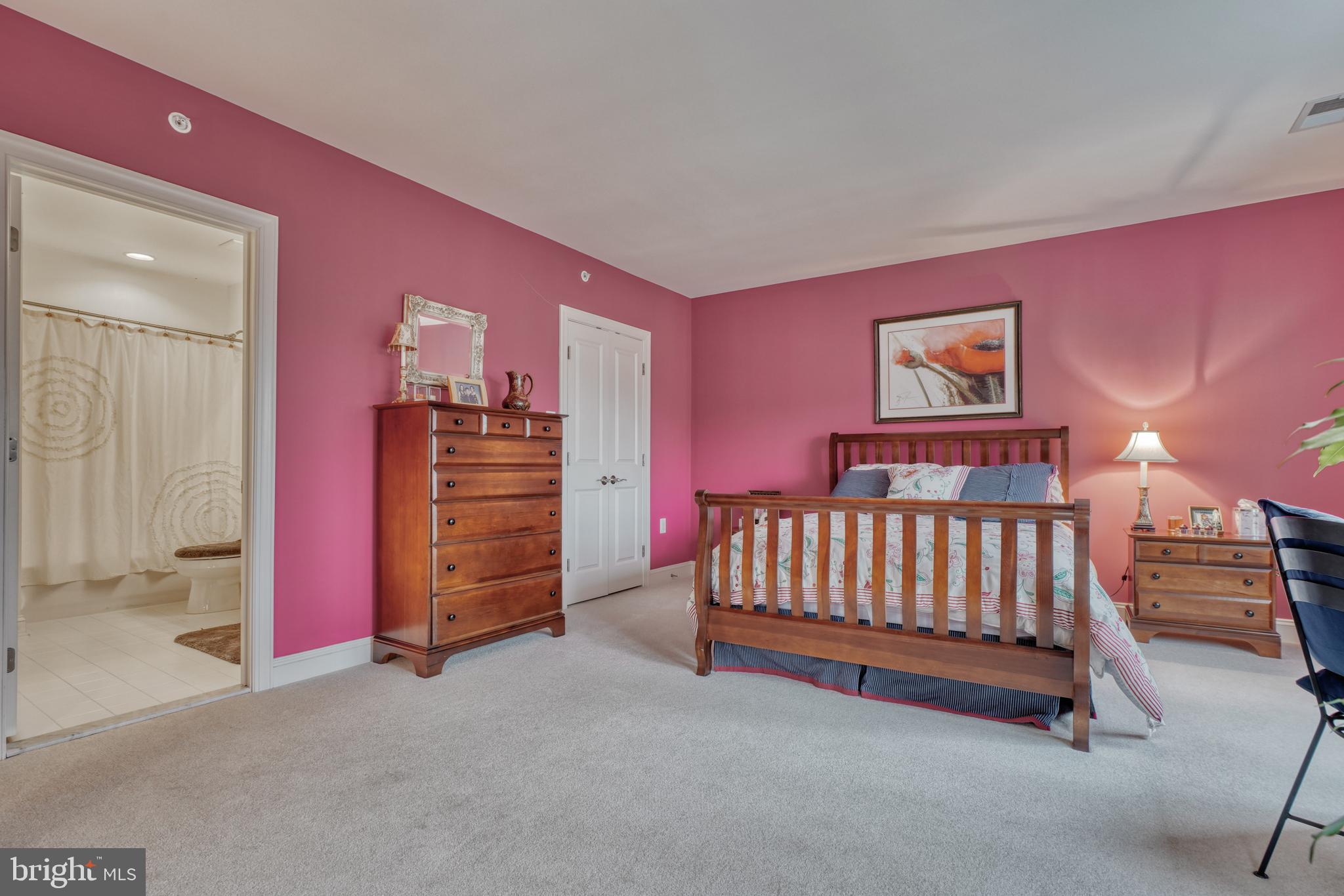 ROCKLAND RIDGE - Residential