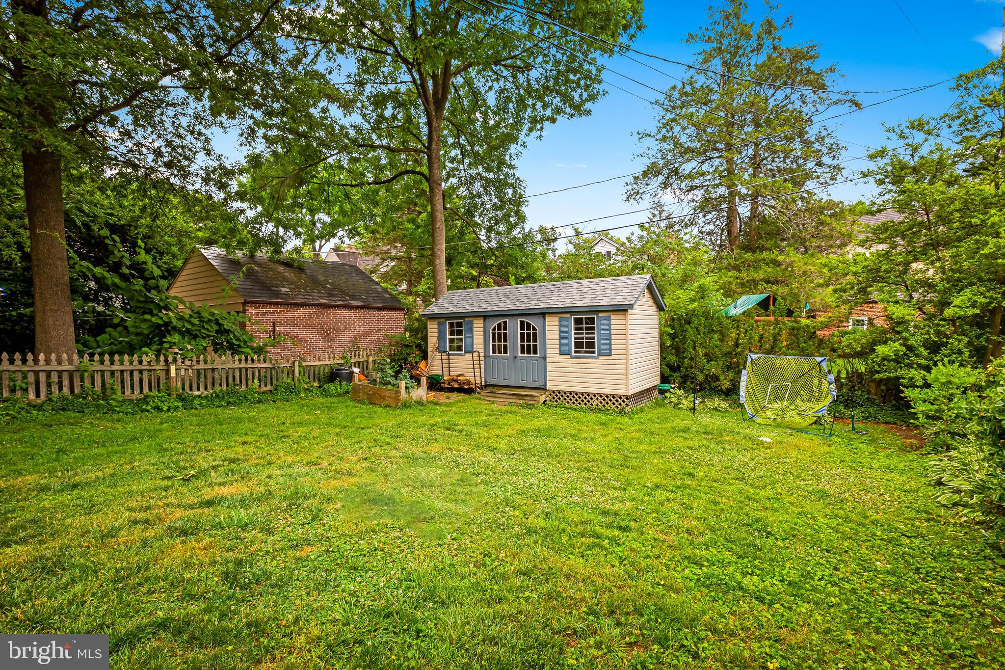 STONELEIGH - Residential