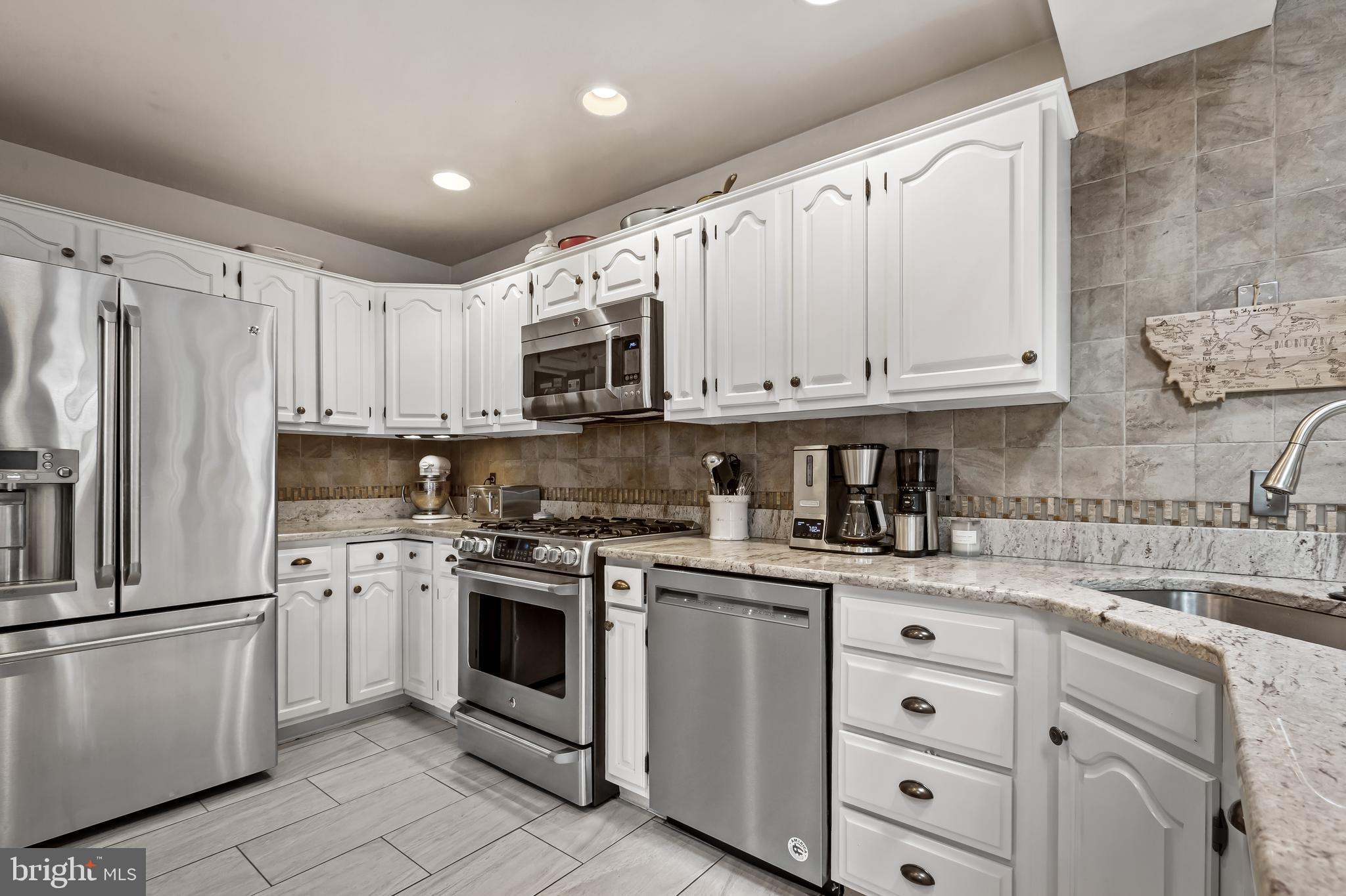 STONELEIGH - Residential