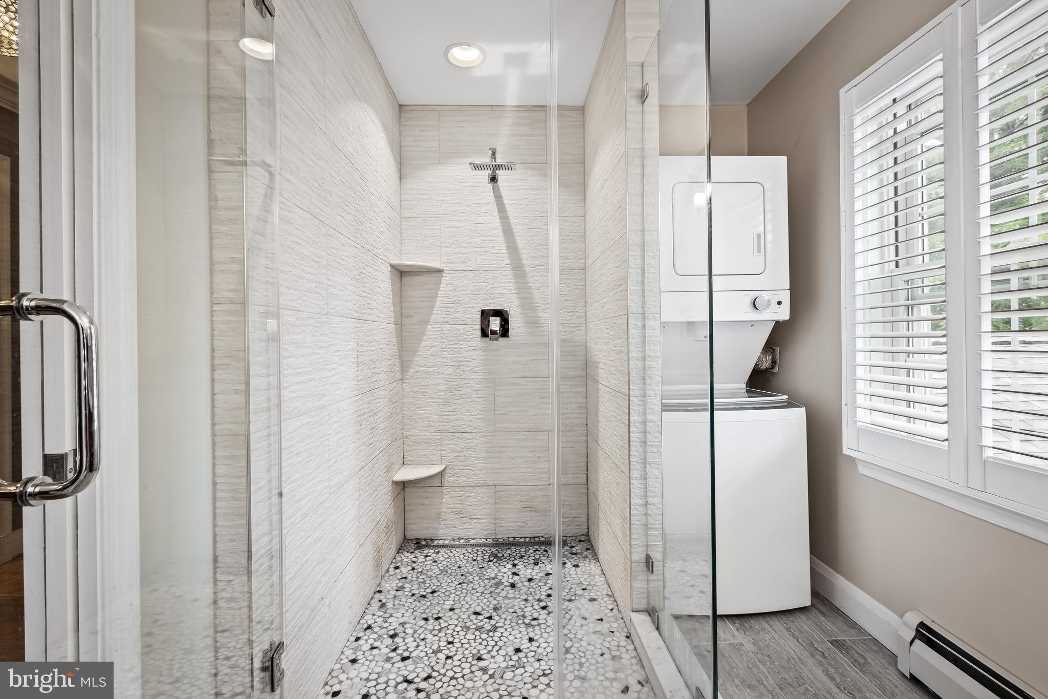 STONELEIGH - Residential