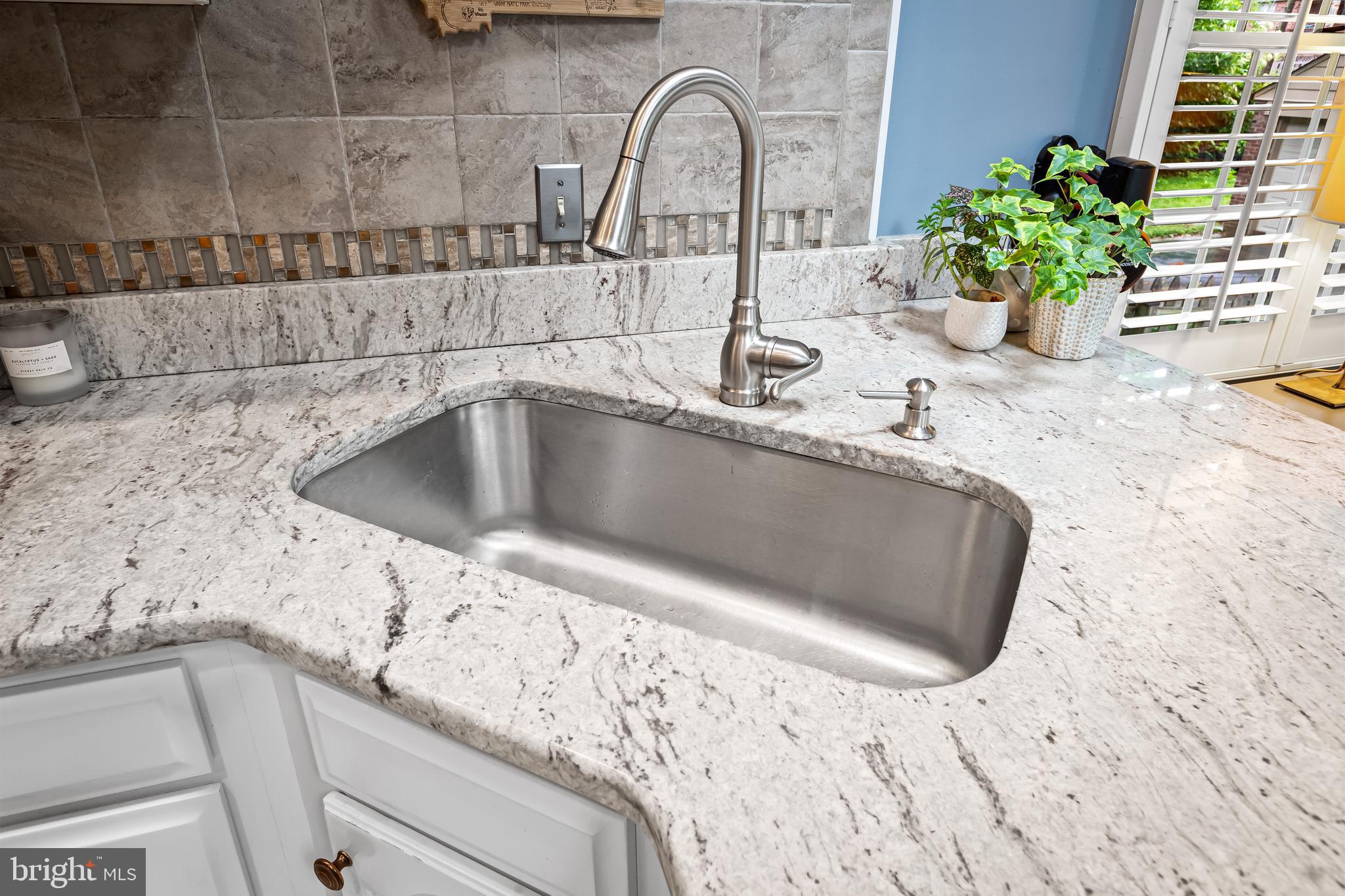 STONELEIGH - Residential