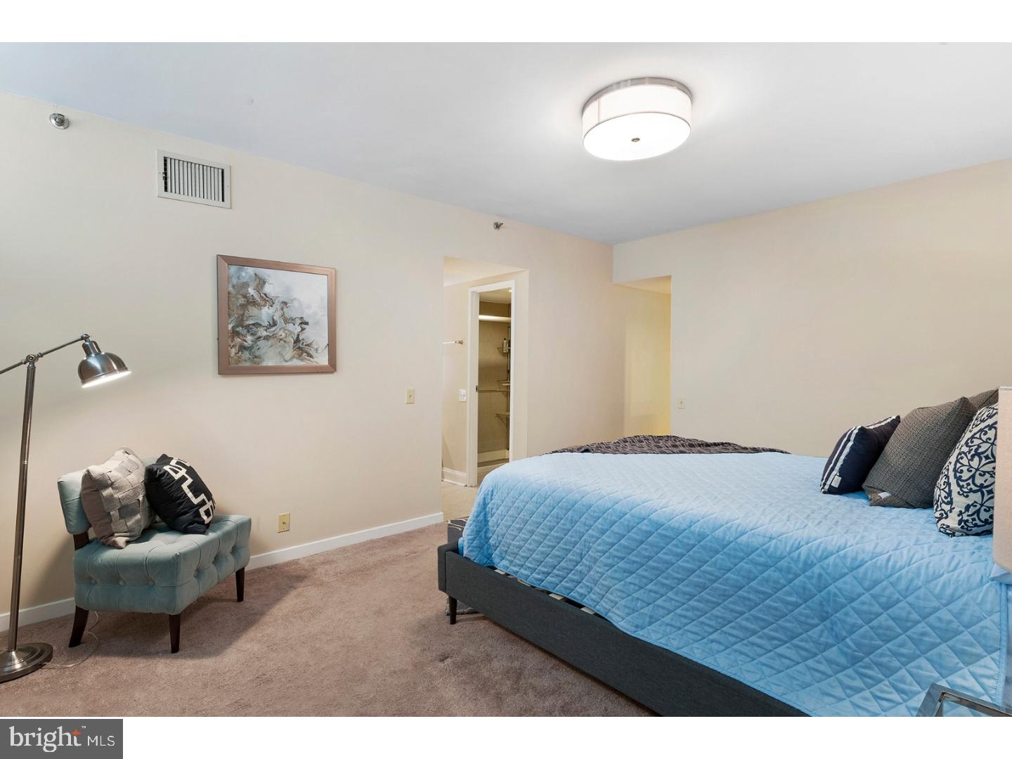 OLD CITY - Residential