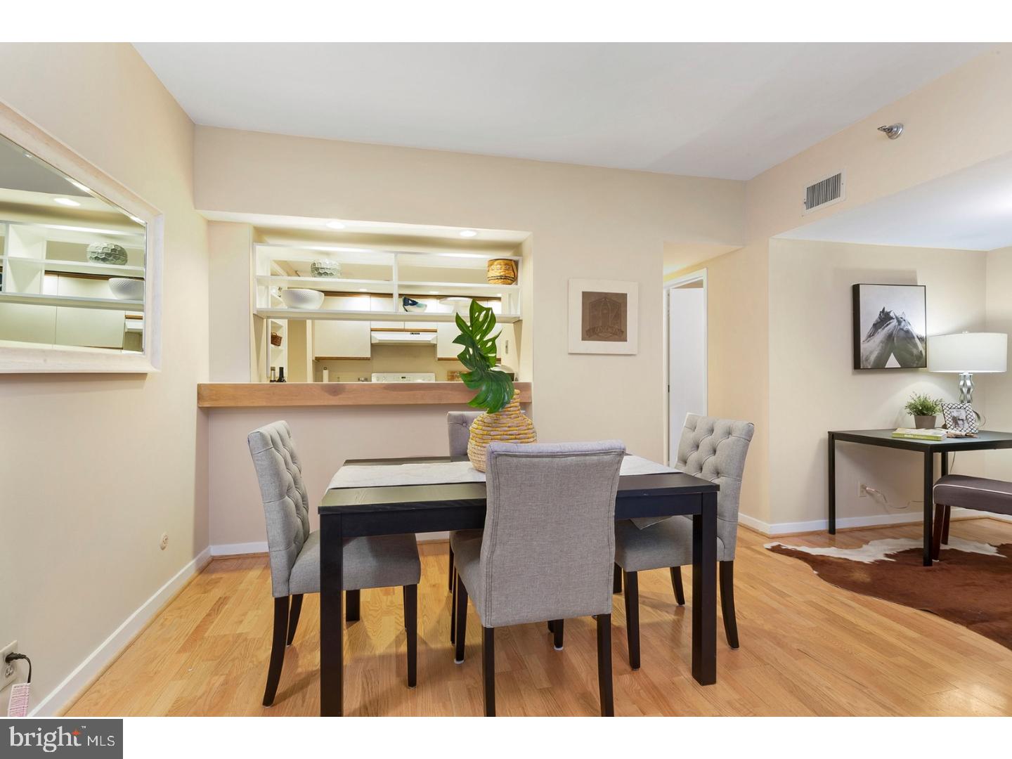 OLD CITY - Residential