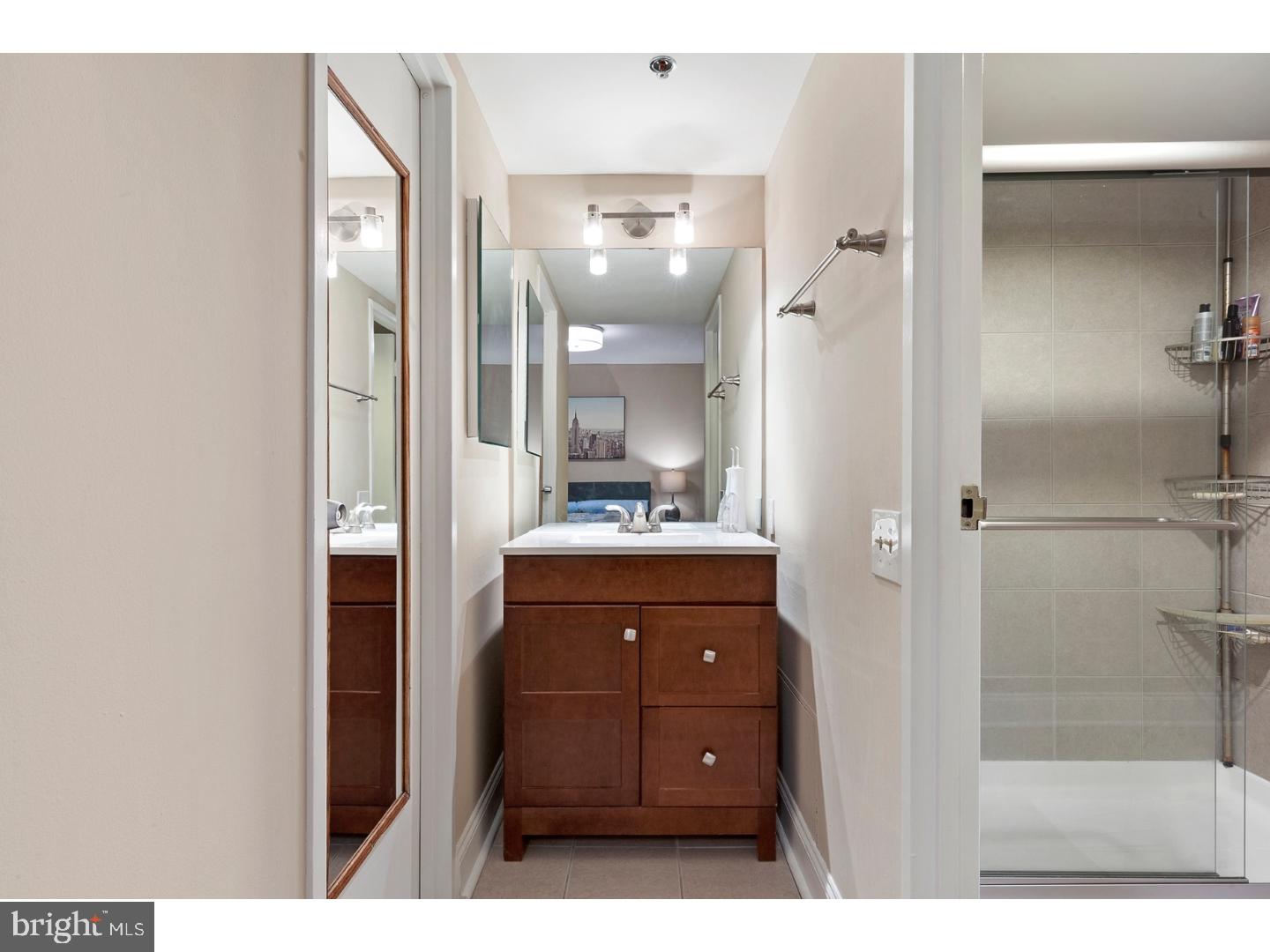 OLD CITY - Residential