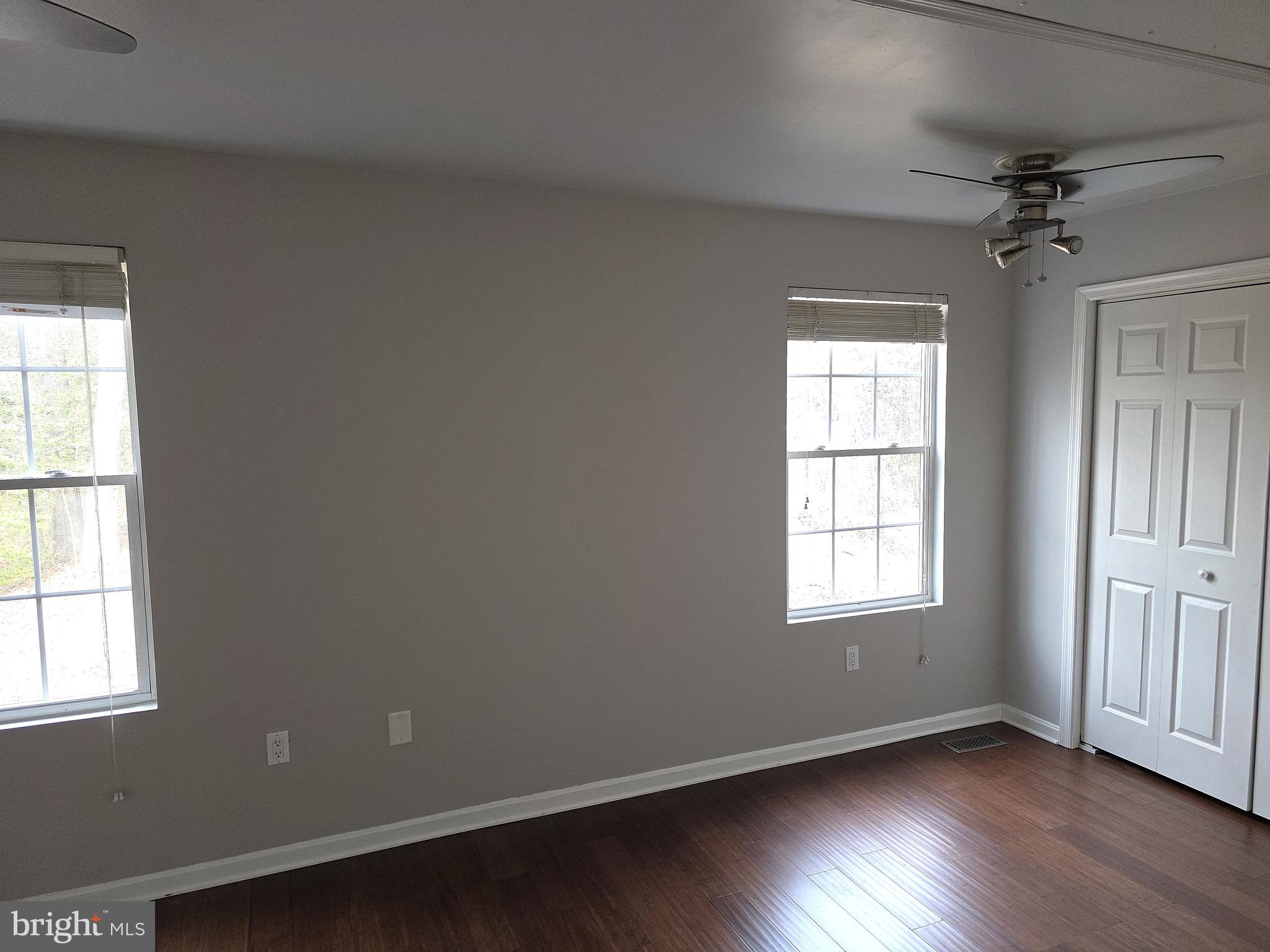 HILLS CORNER ESTATES - Residential